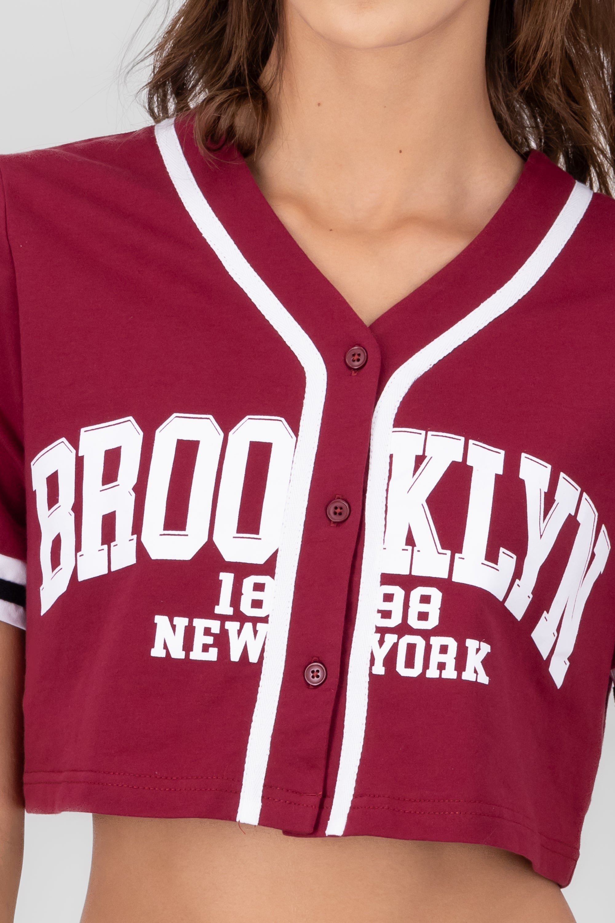 Camisa Tipo Baseball Brooklyn VINO COMBO