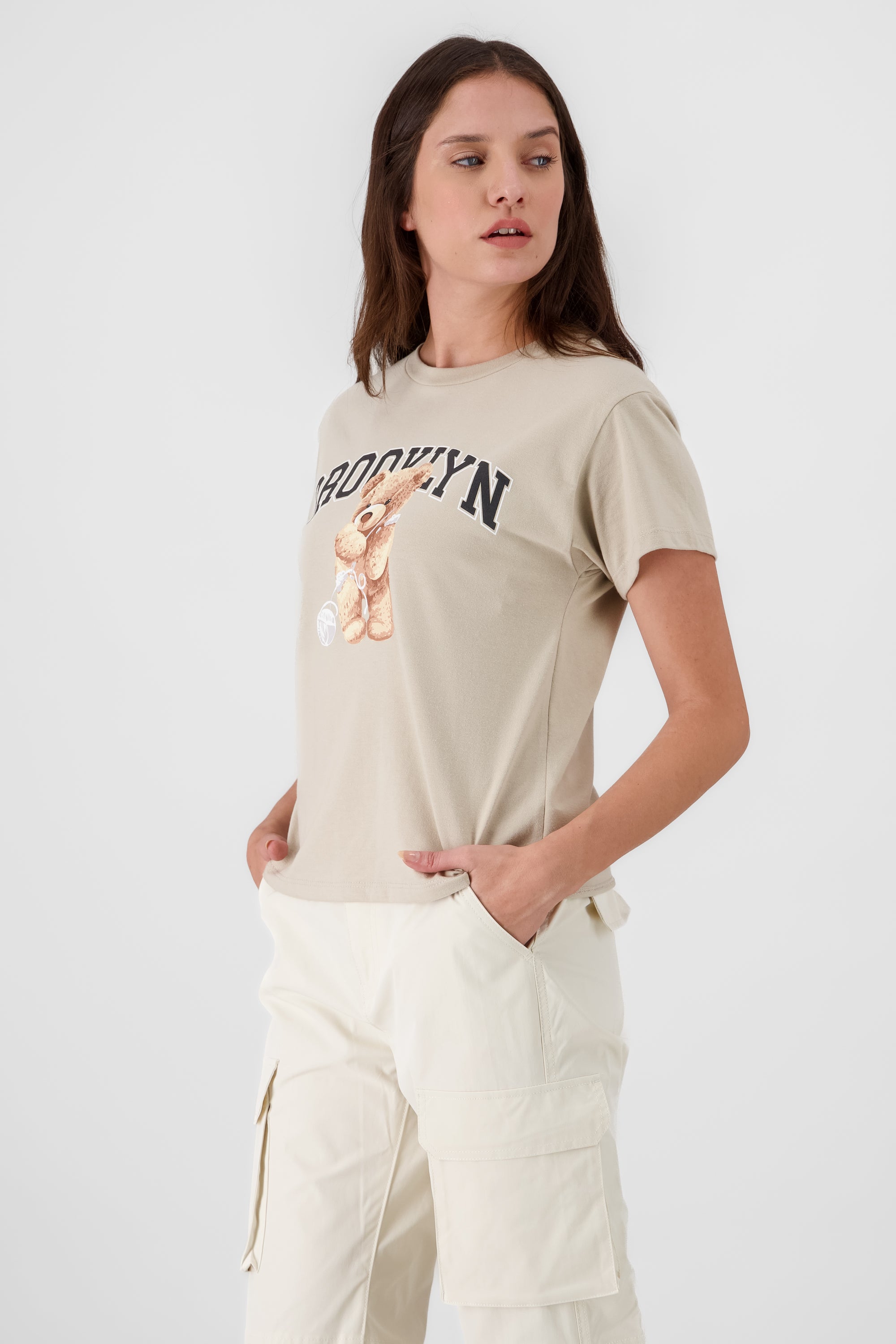 Playera Manga Corta Osito Brooklyn GREIGE