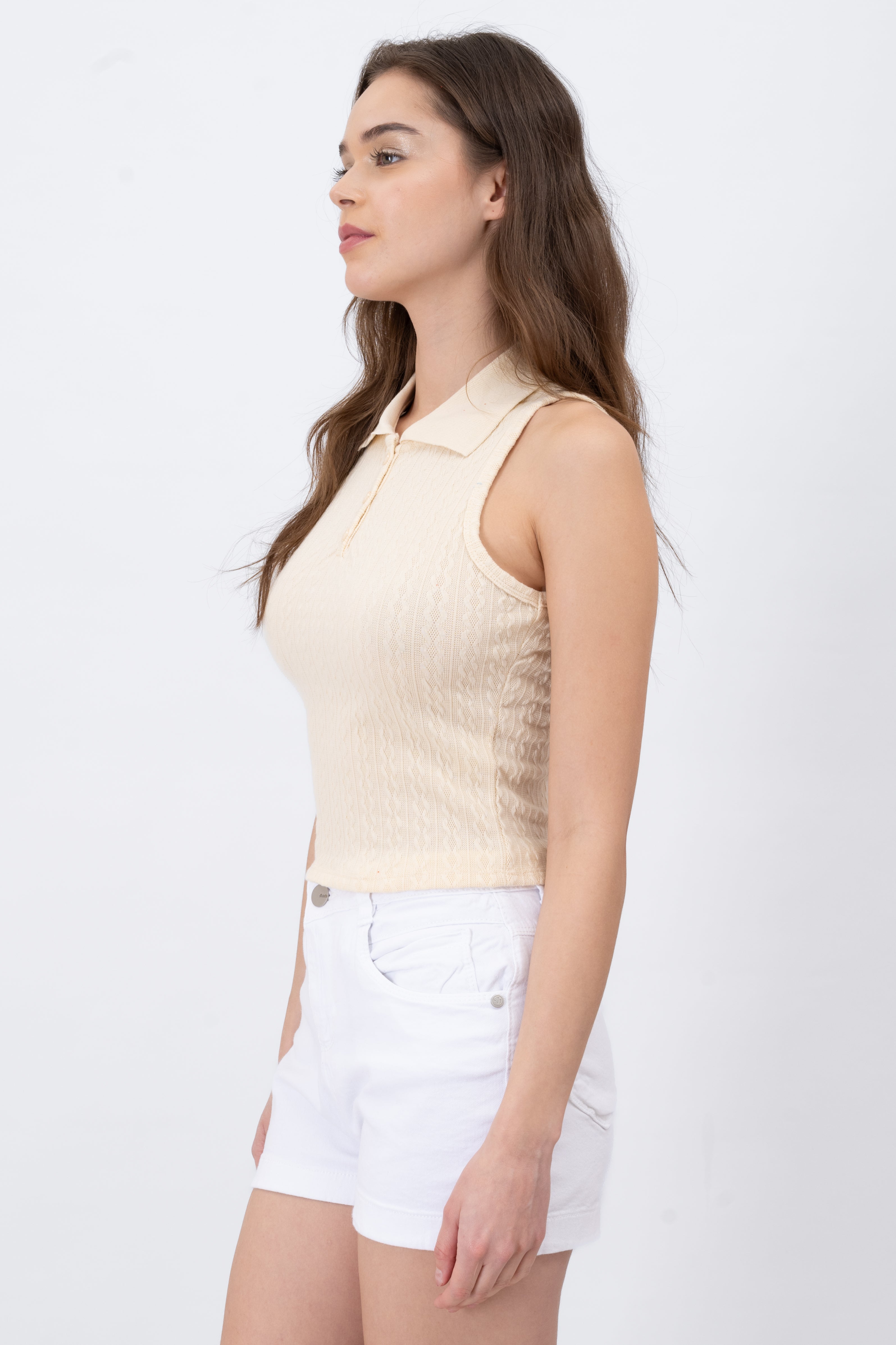 Top Cuello Polo Con Textura CREMA