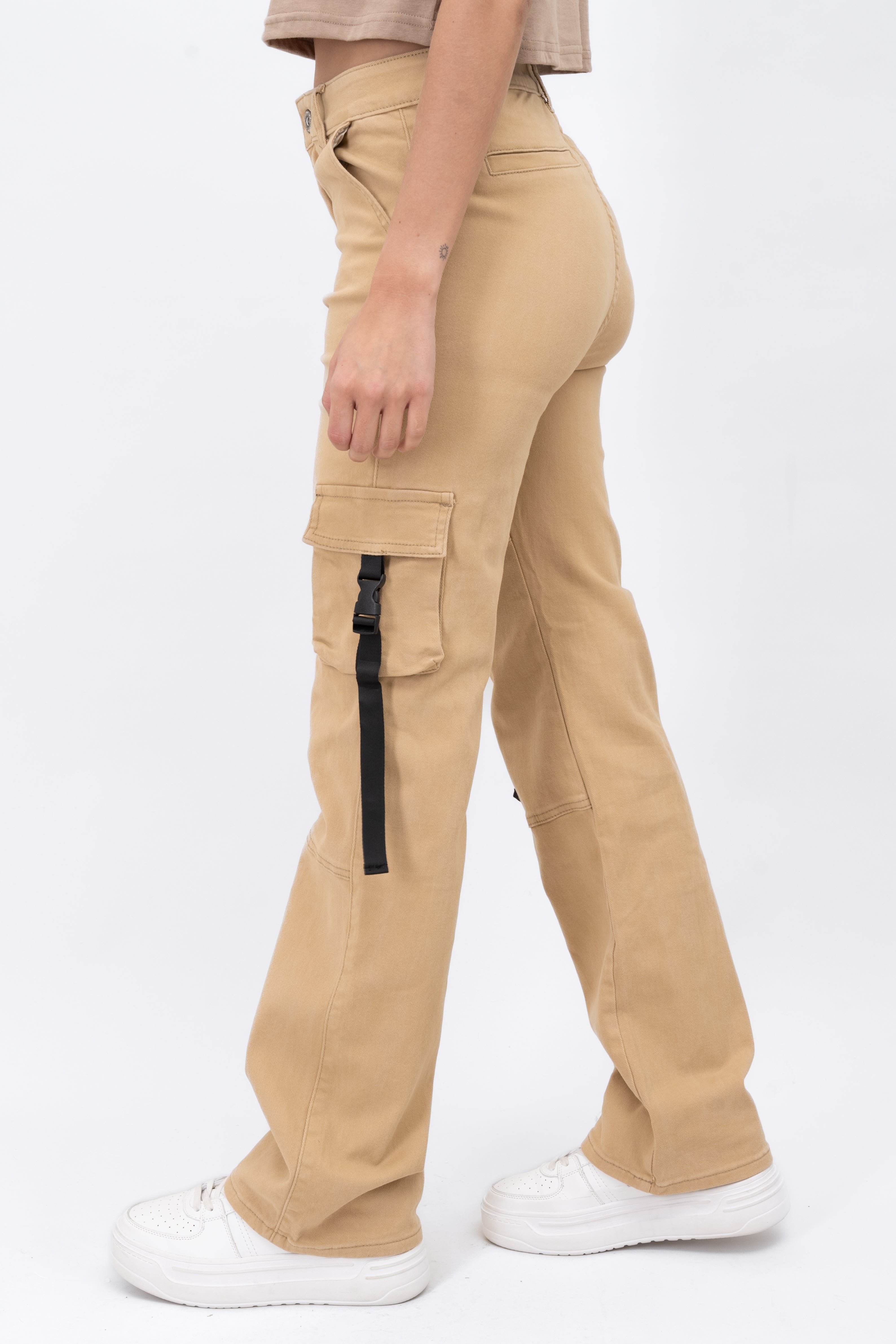 Pantalones Bolsas Cargo Detalle Tira