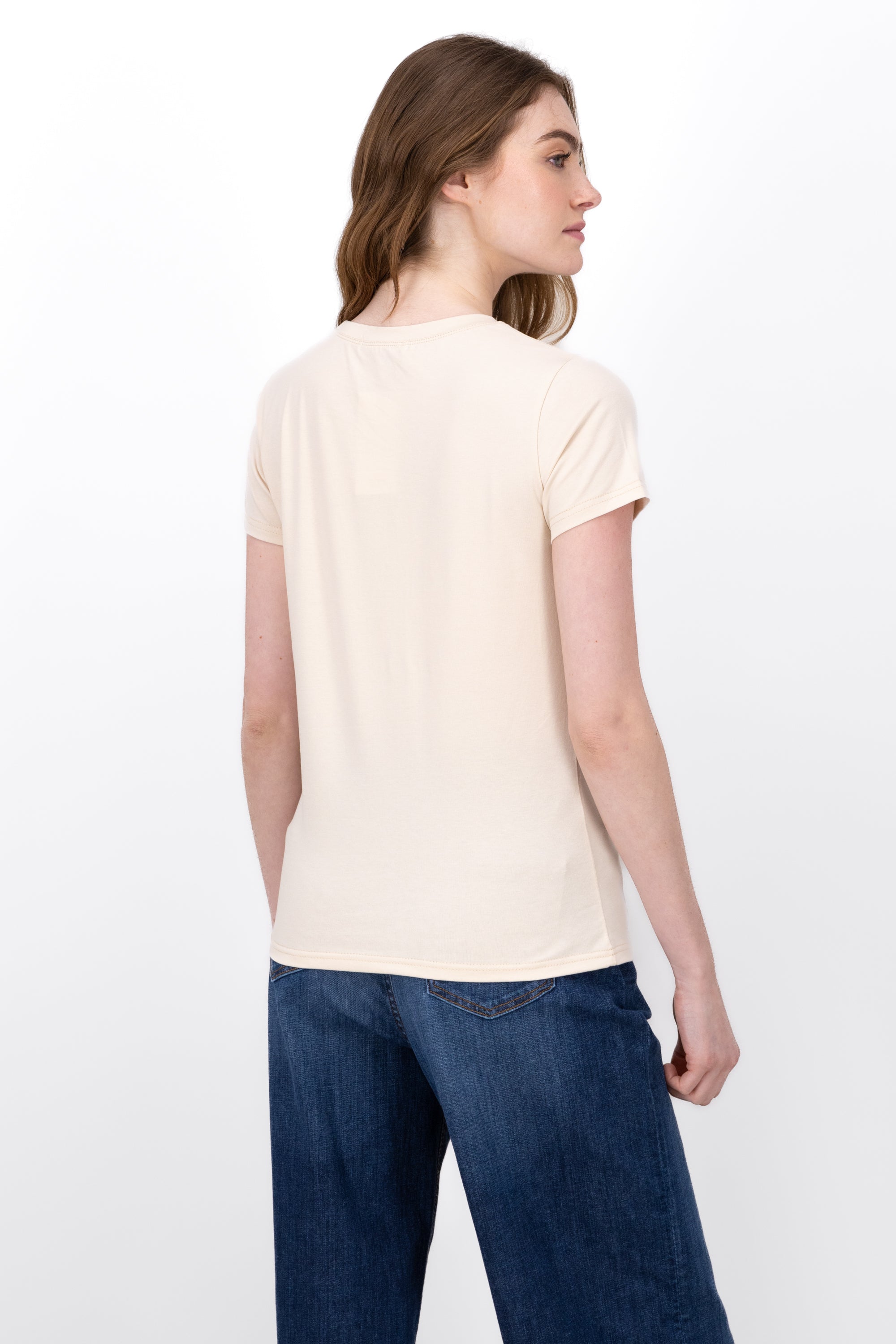 Playera Estampado Amour Is French BEIGE