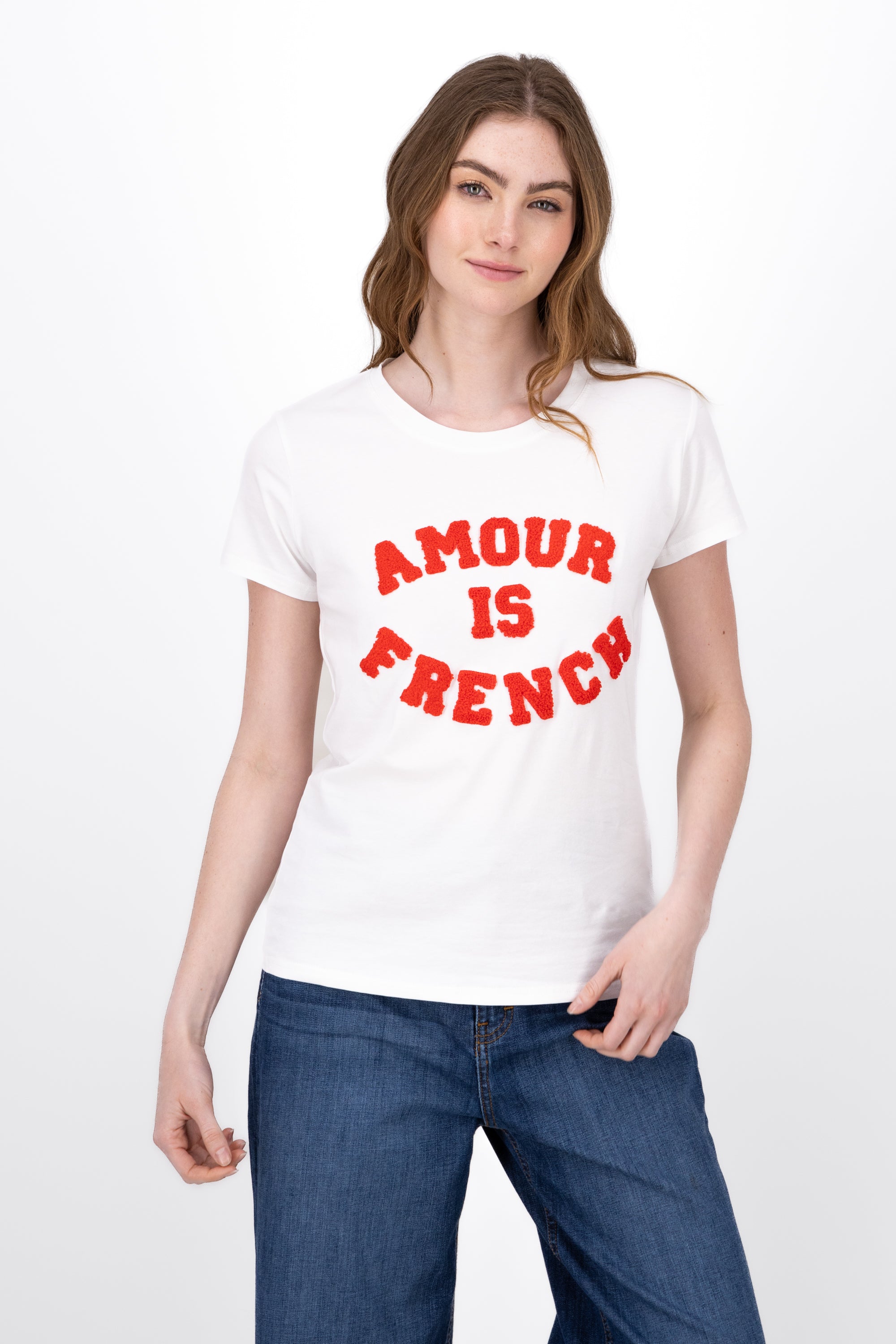 Playera Estampado Amour Is French BLANCO