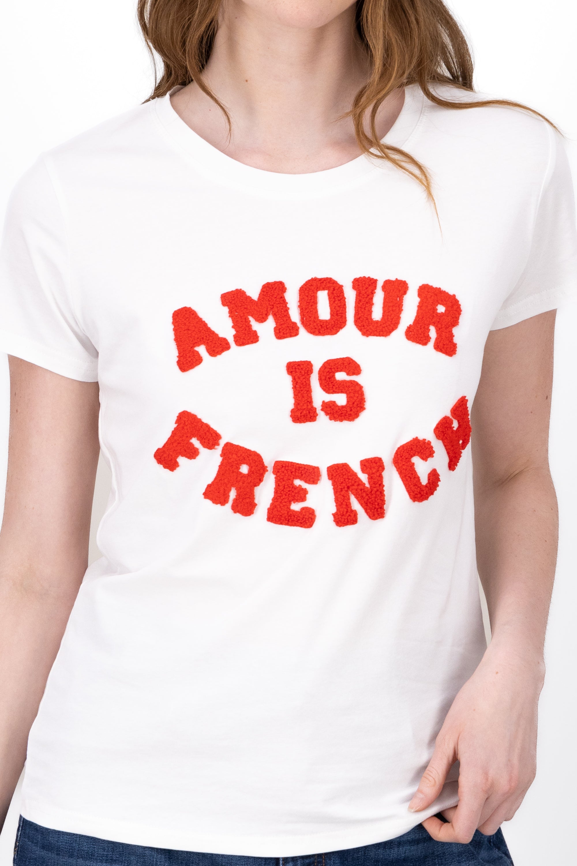 Playera Estampado Amour Is French BLANCO