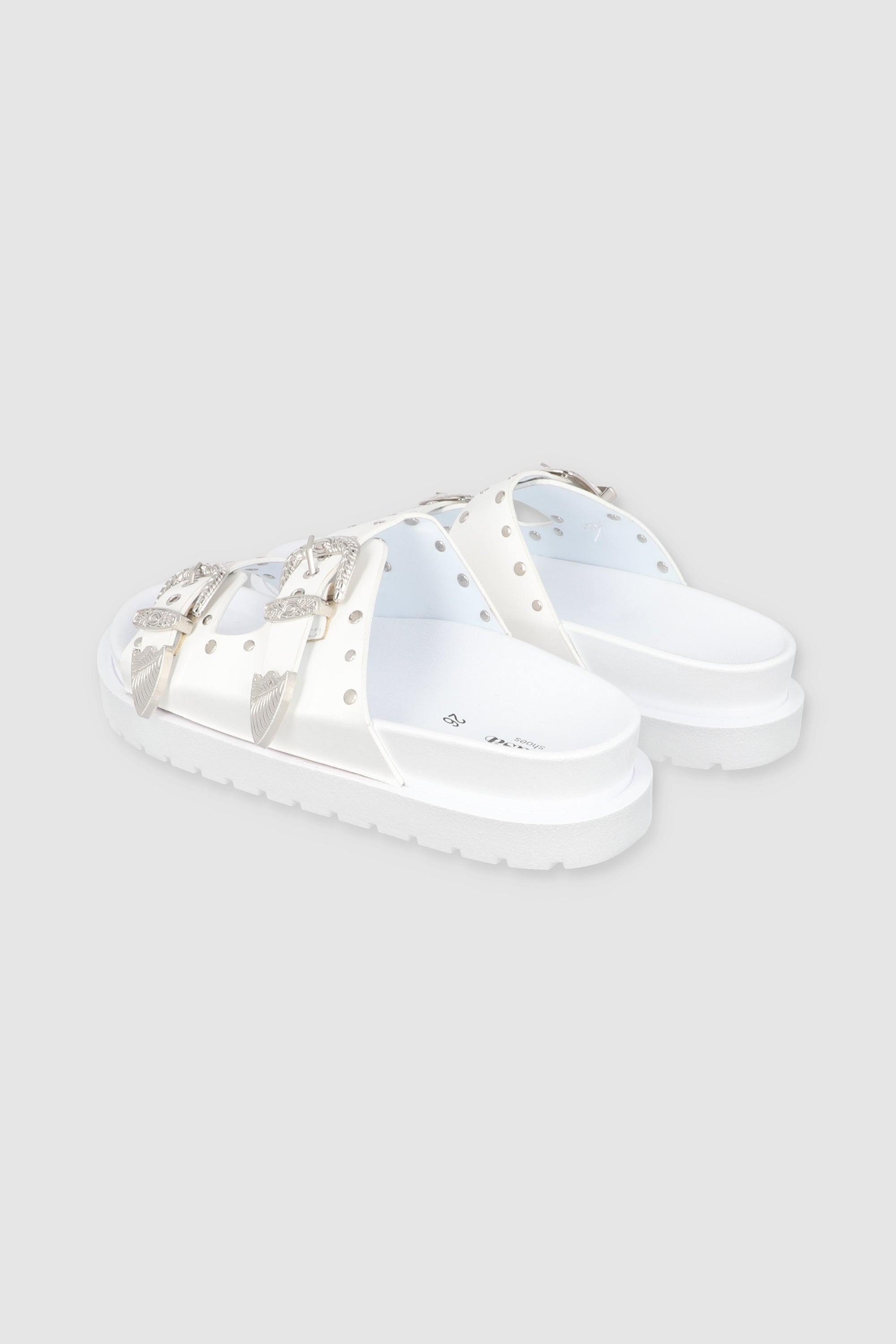 SANDALIA HEBILLAS STUDS MEGAS BLANCO