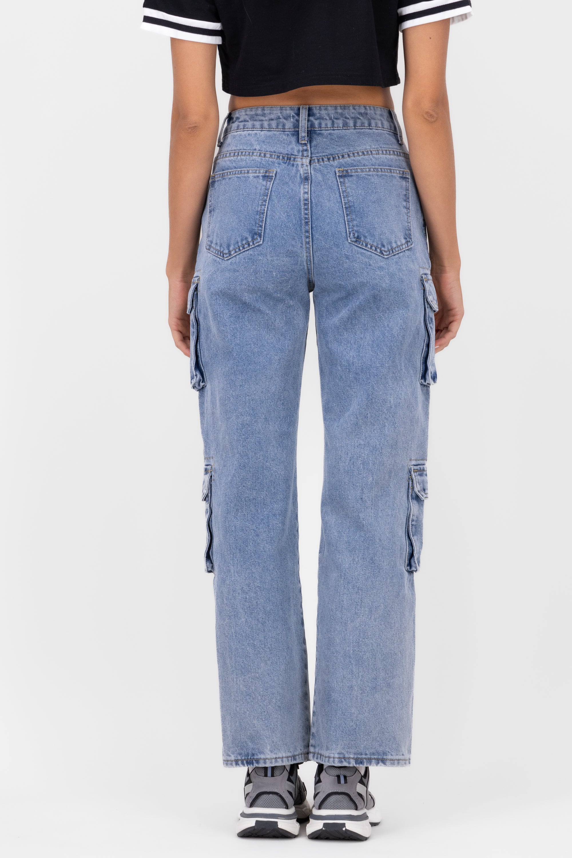 Jeans cargo cuatro bolsas LIGHT WASH