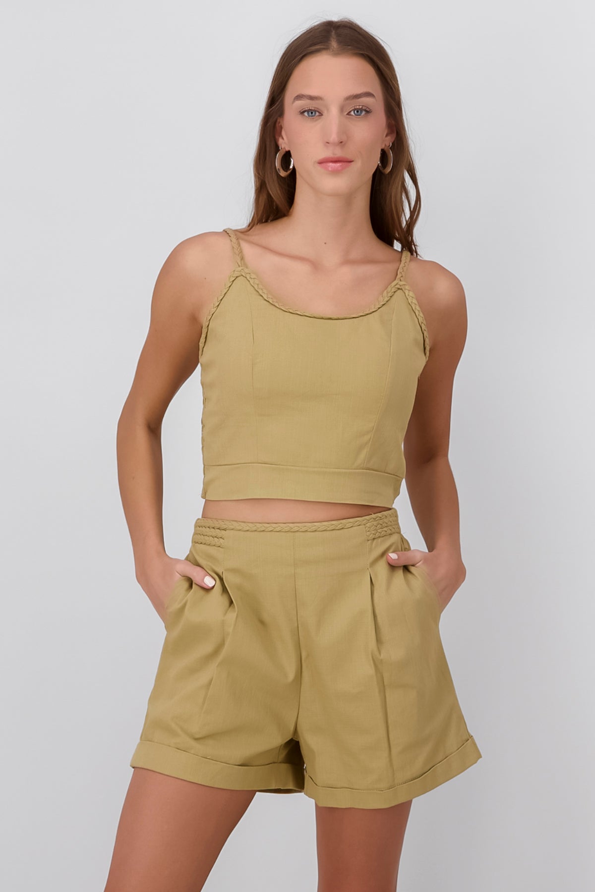 KHAKI