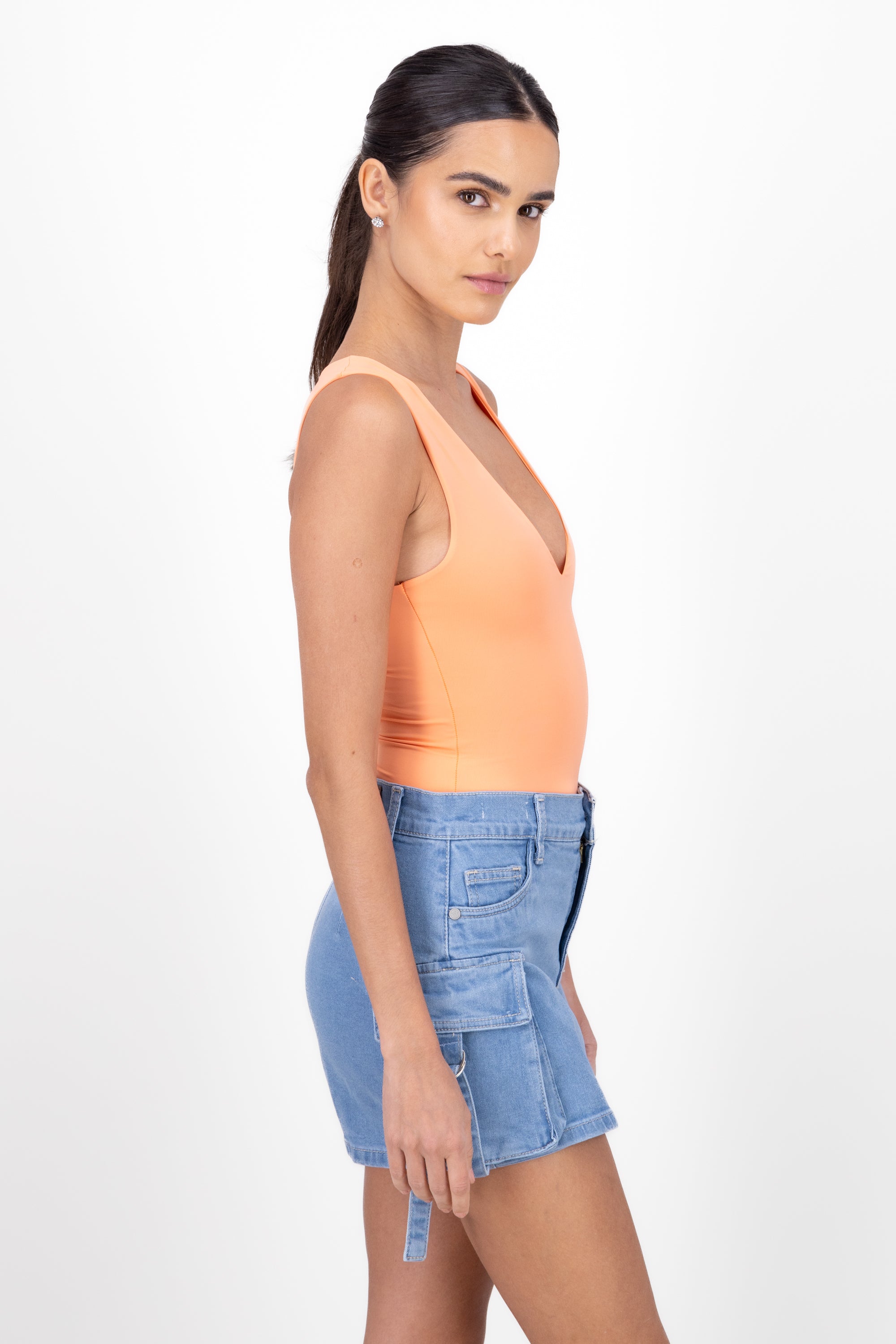 Bodysuit cuello v sin mangas MANDARINA