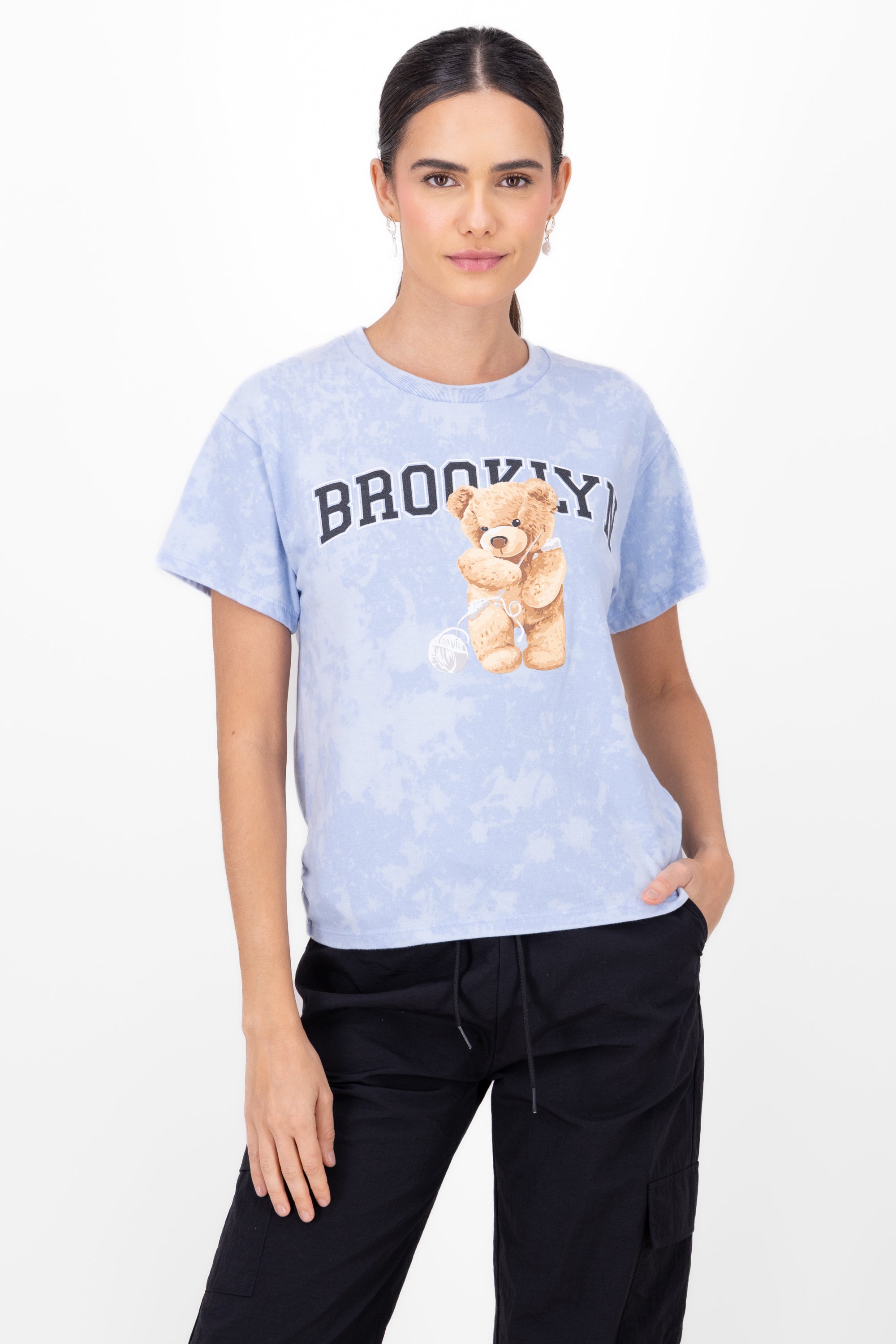 Playera Acid Wash Osito Brooklyn AZUL CIELO