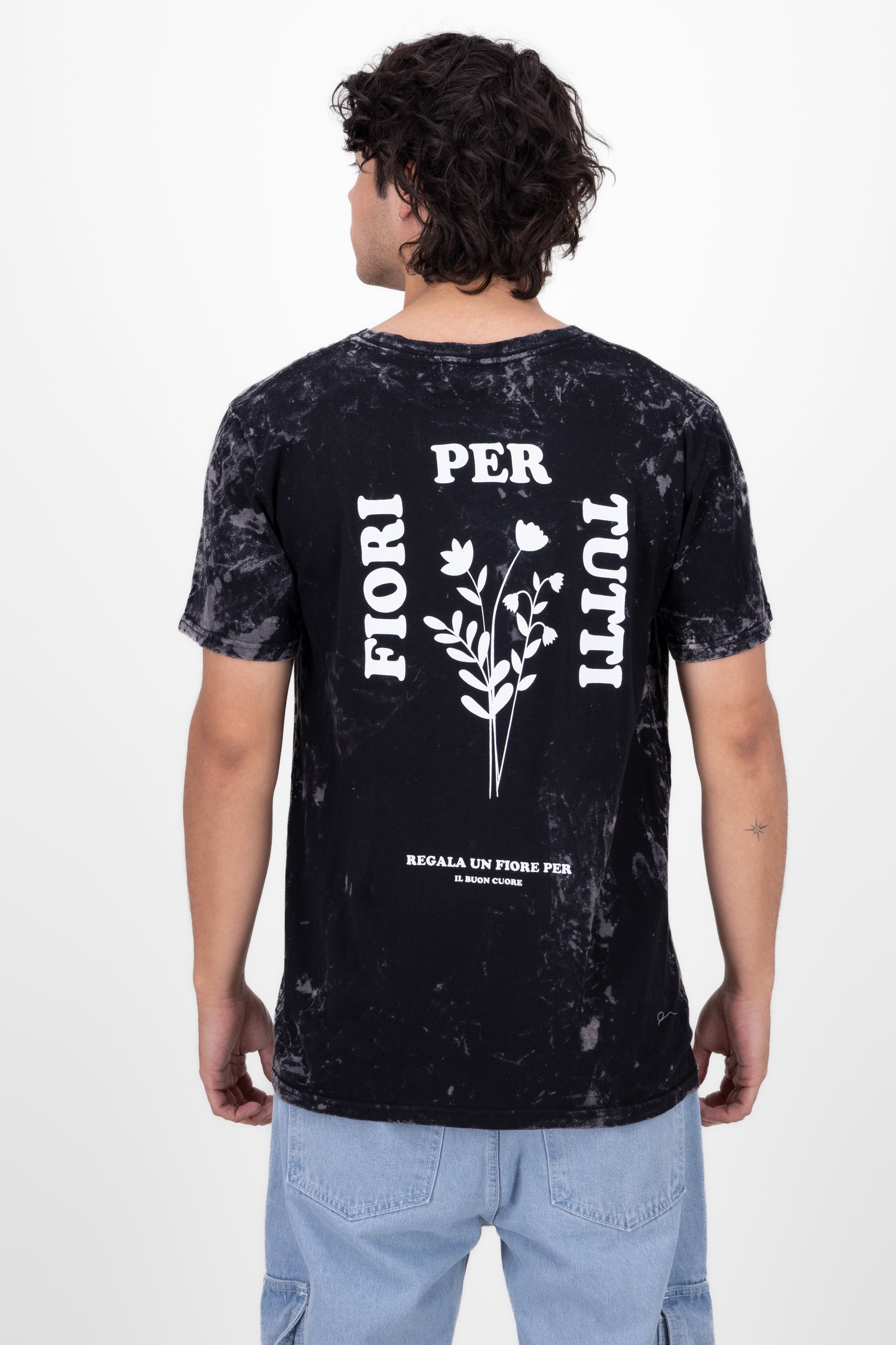 Playera Manga Corta Flores Para Todos ACID WASH