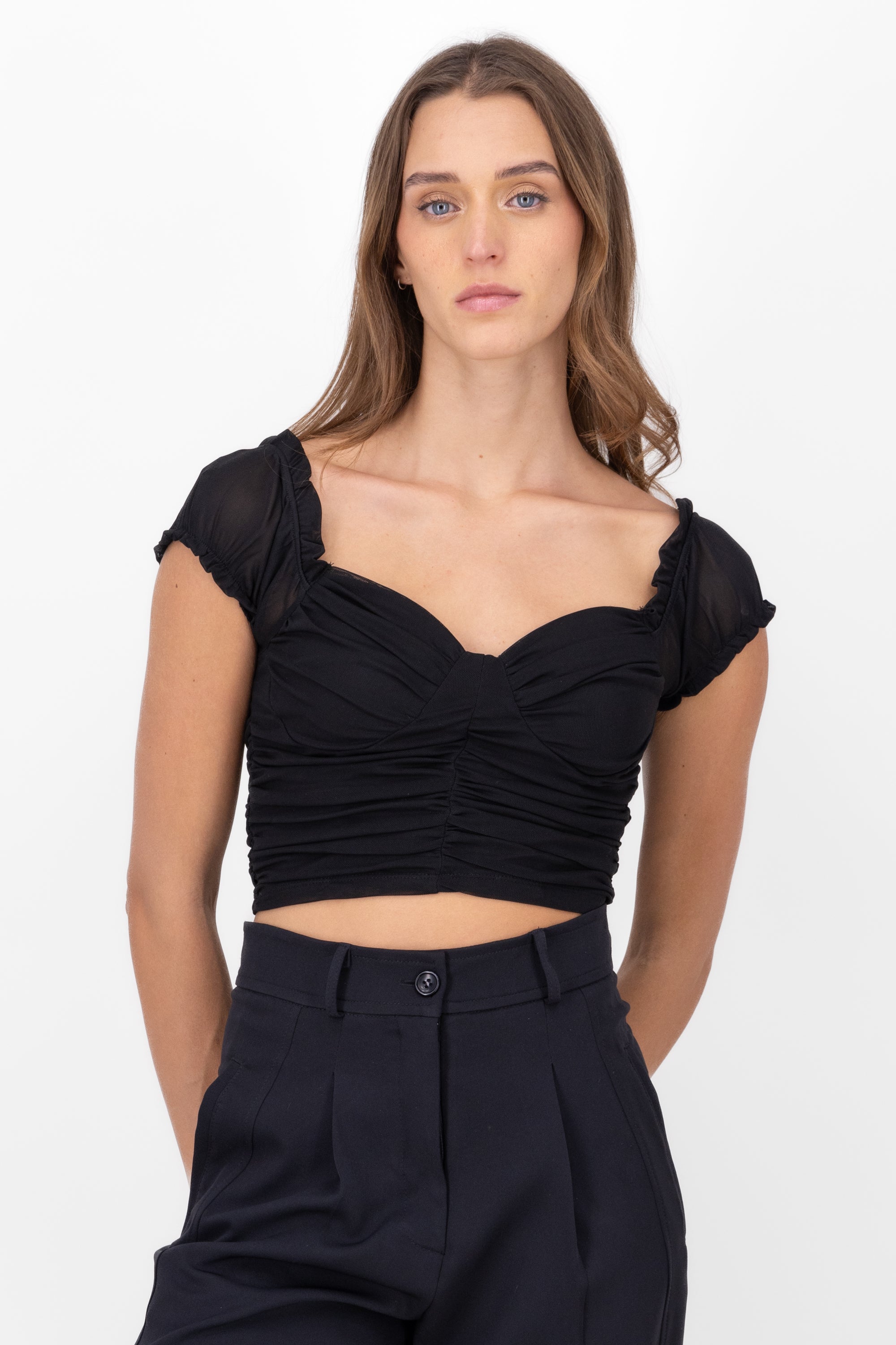 Blusa Plisada Detalle Copas NEGRO