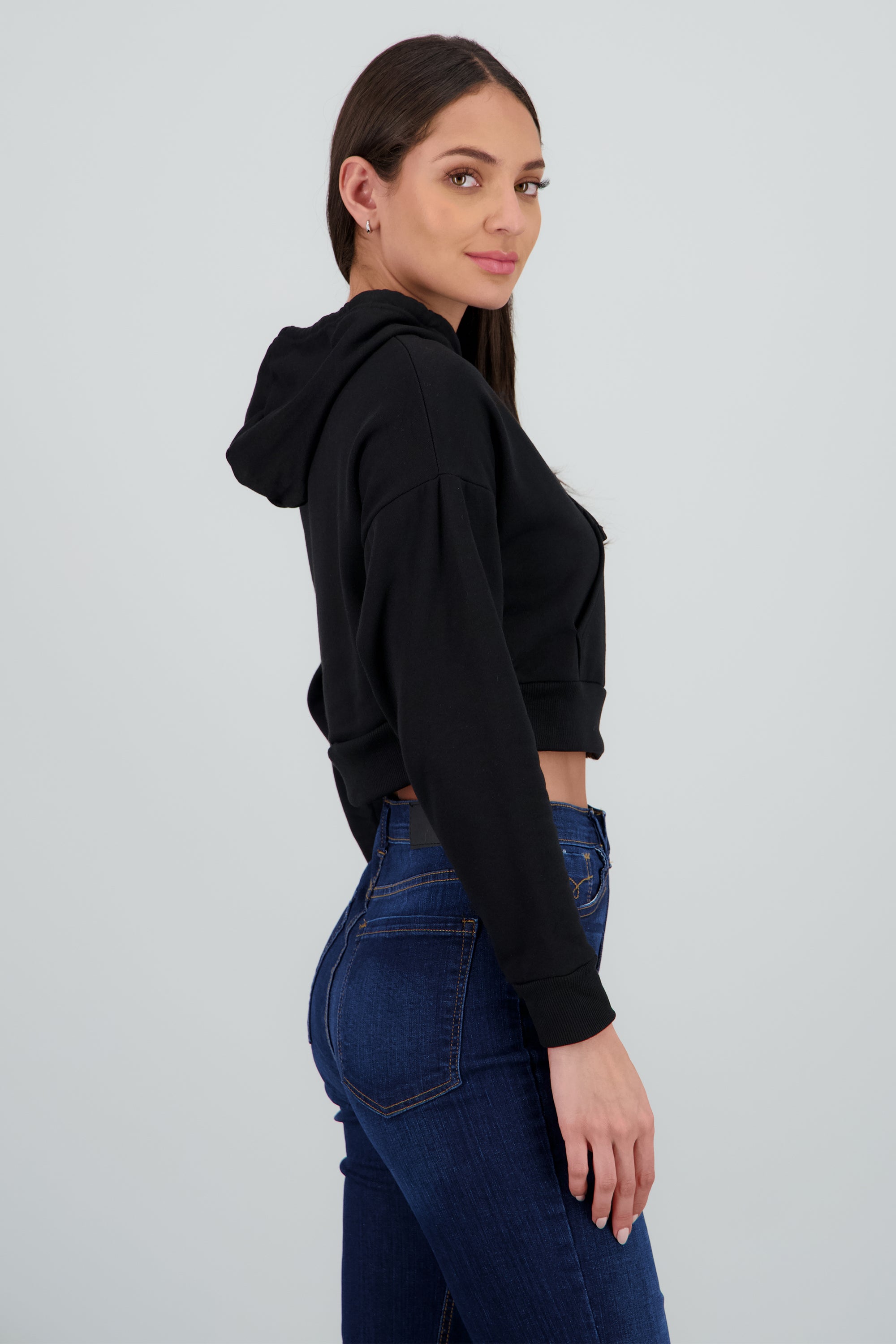 Sudadera cropped con bolsa cargo NEGRO