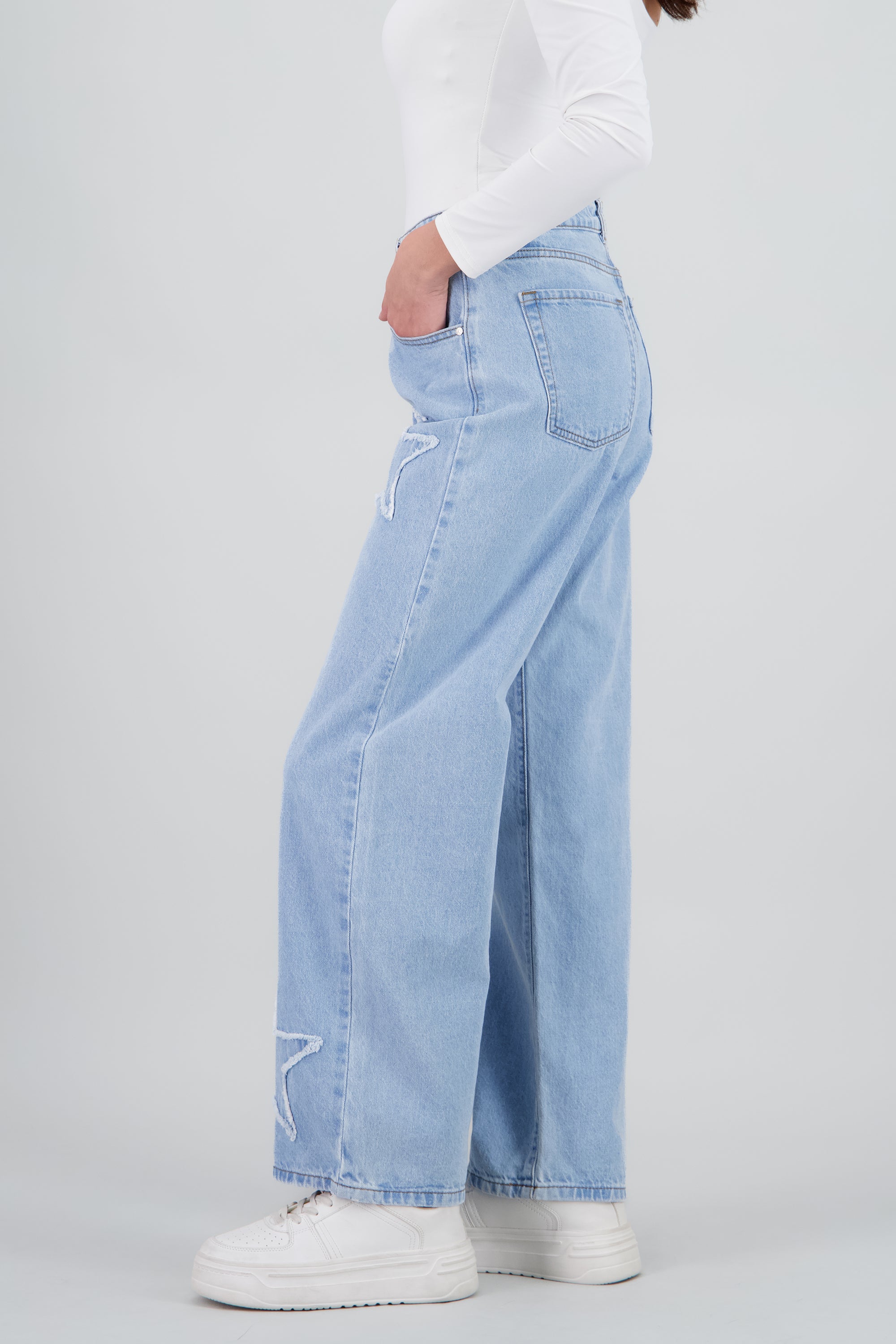 Jeans Straight Estrellas LIGHT WASH