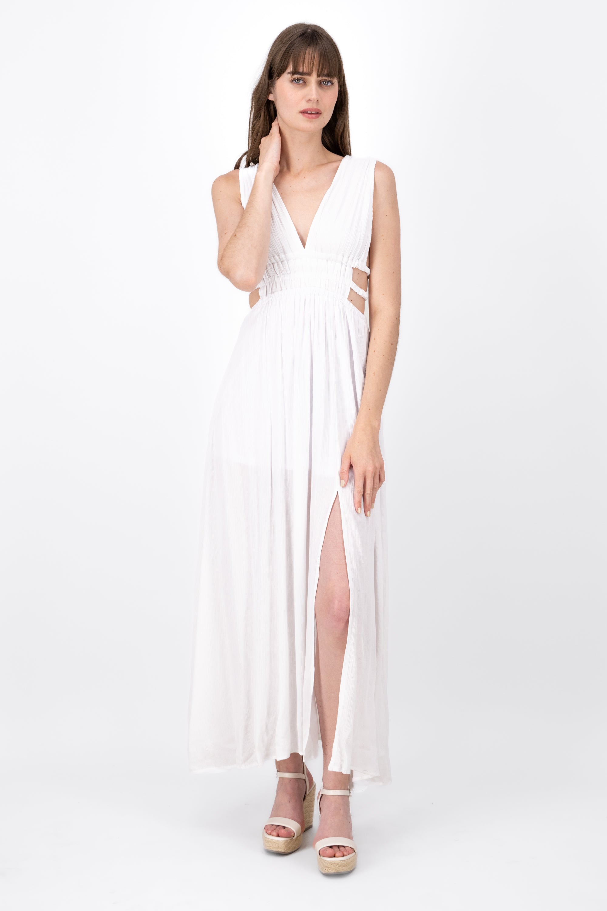 Vestido Maxi Con Detalle De Cut Outs Liso