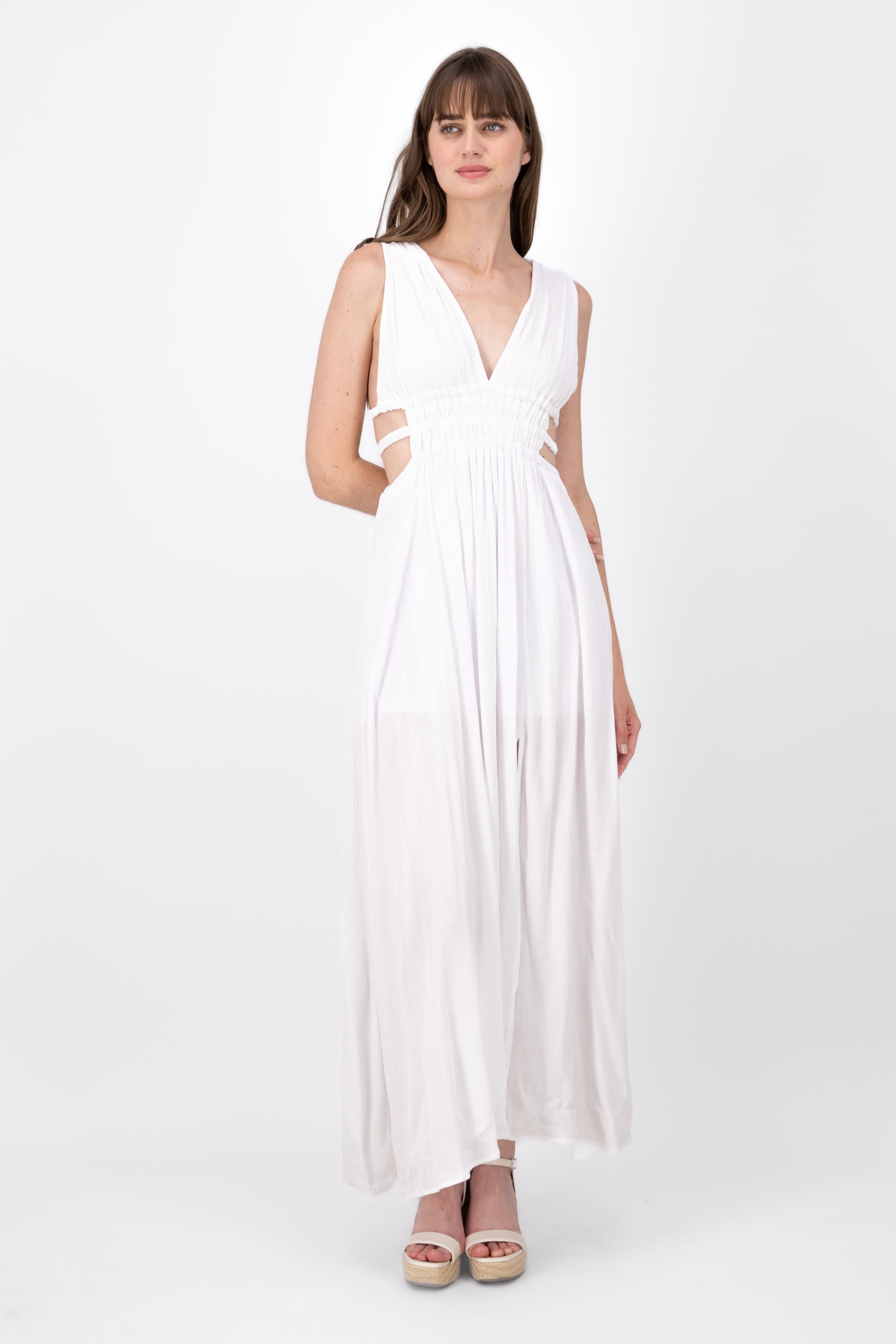 Vestido Maxi Con Detalle De Cut Outs Liso