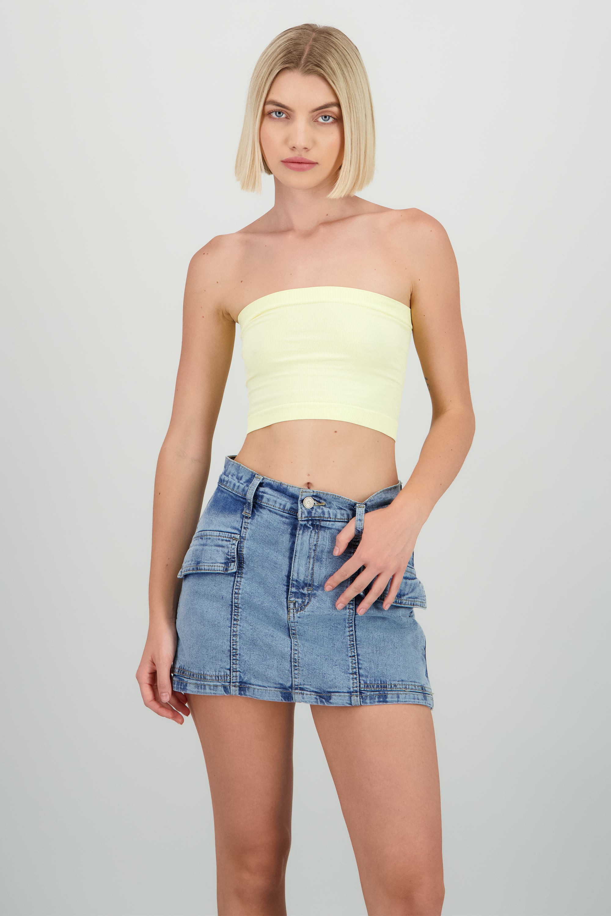 Top strapless liso AMARILLO PASTEL