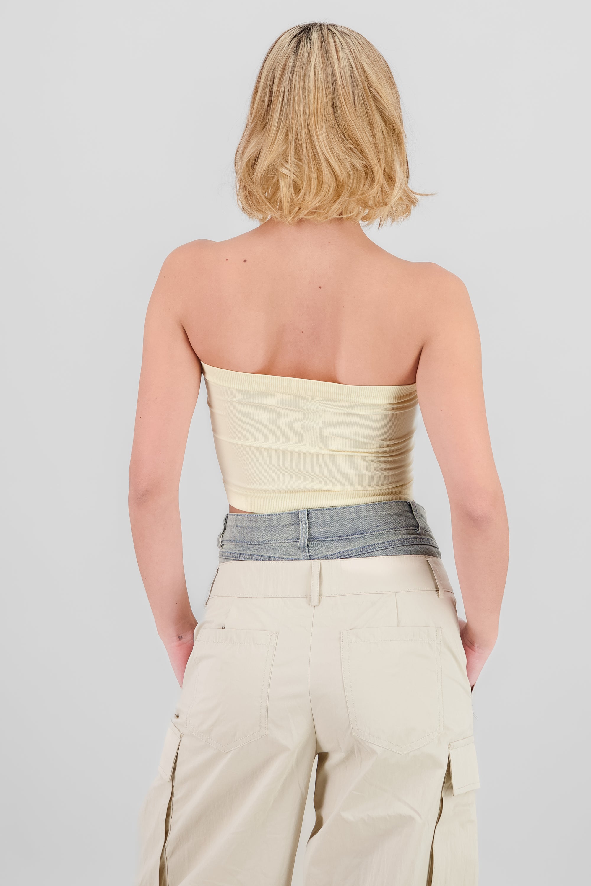 Top strapless liso CREMA