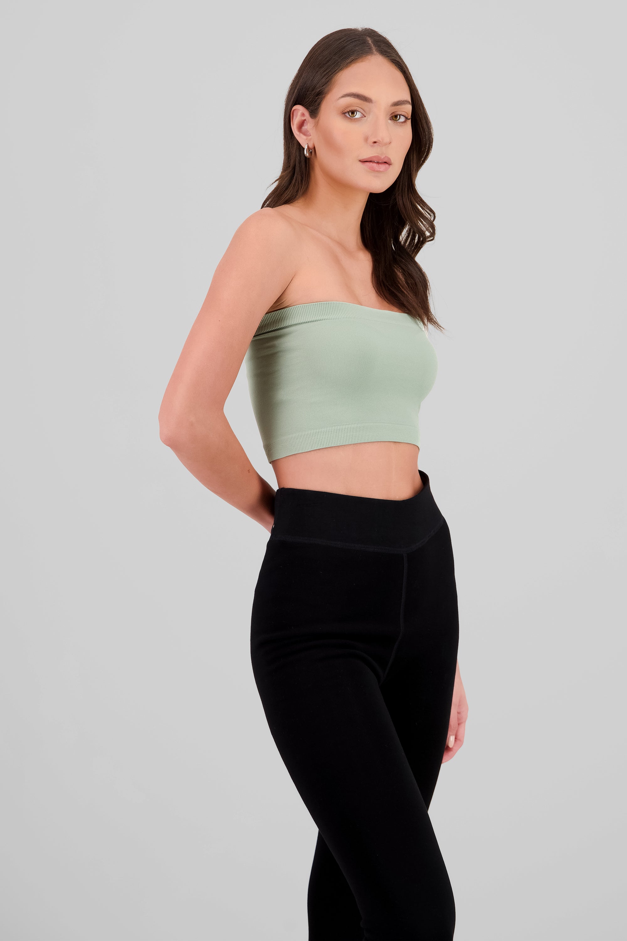 Top strapless liso VERDE CLARO