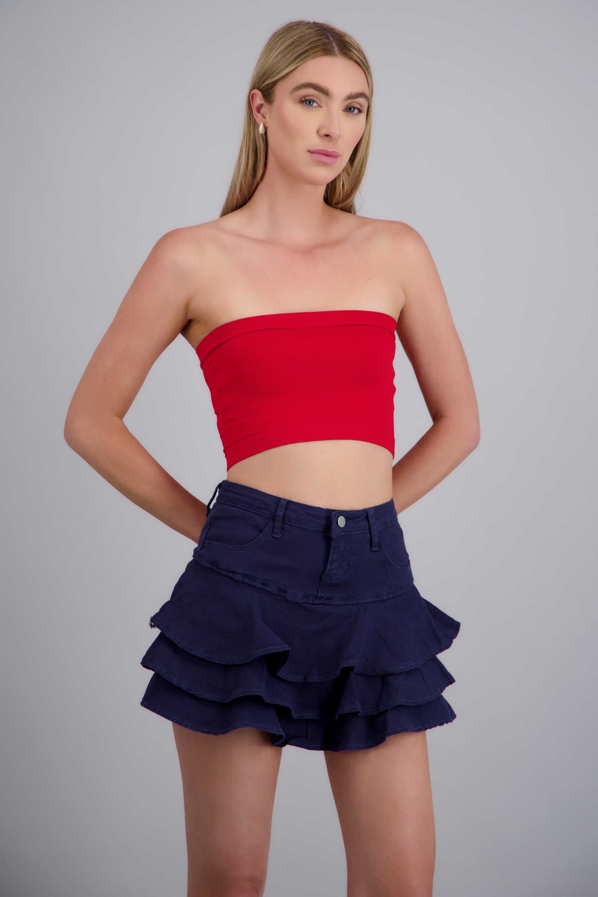 TOMATO RED