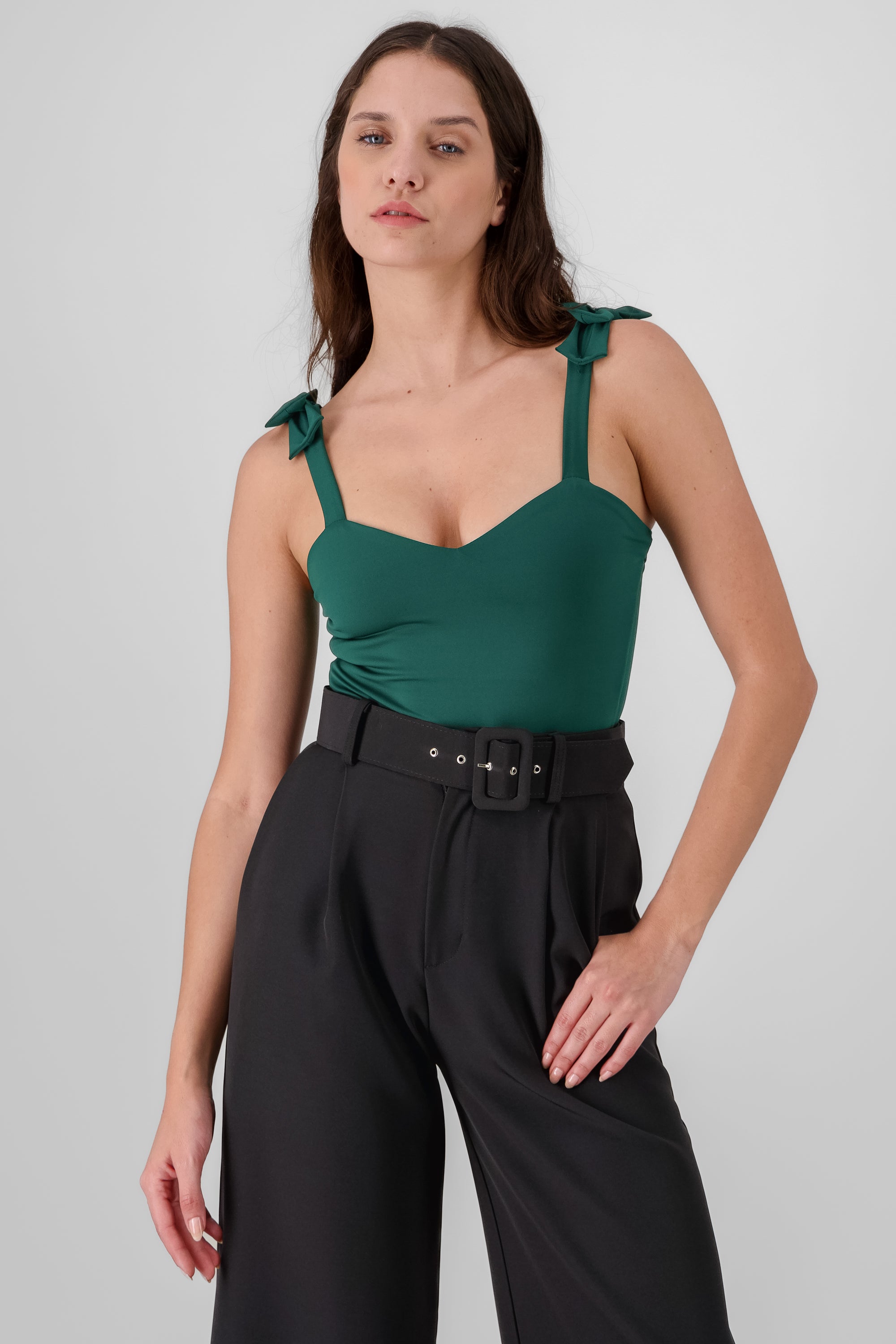 Bodysuit Liso Con Tirante Moños Hypsters VERDE BOTELLA