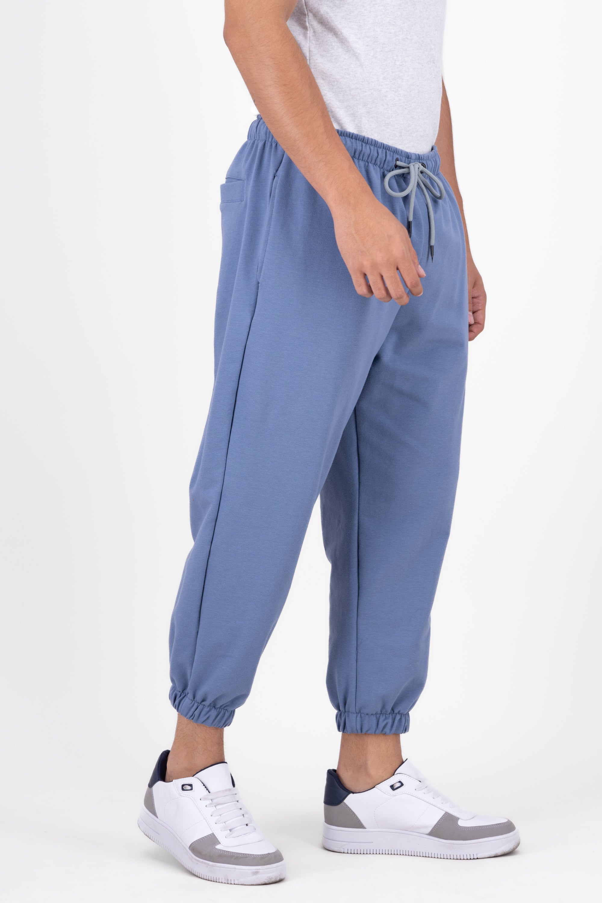 Jogger Basketball Retro AZUL PASTEL