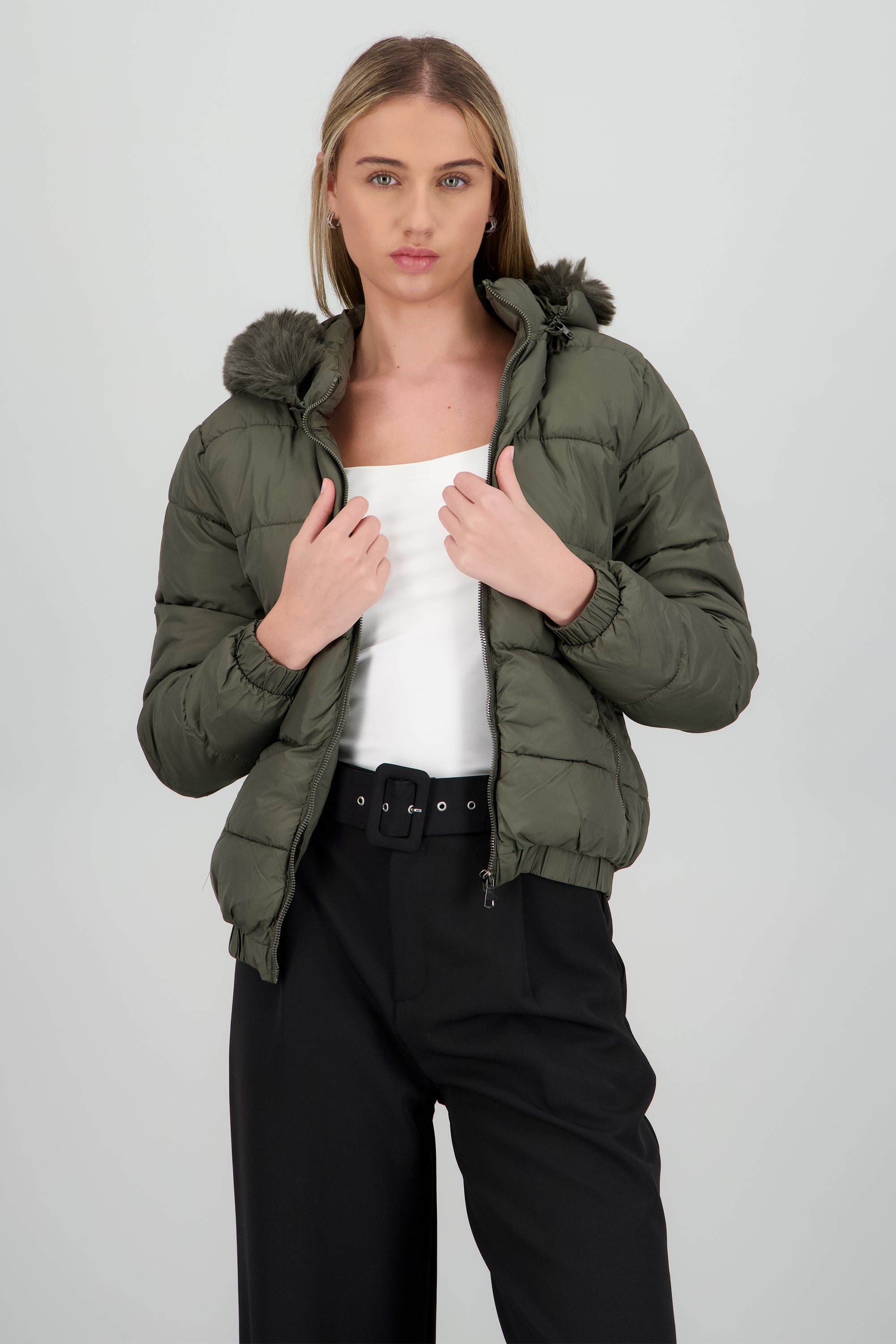 Chamarra capitonada OLIVO