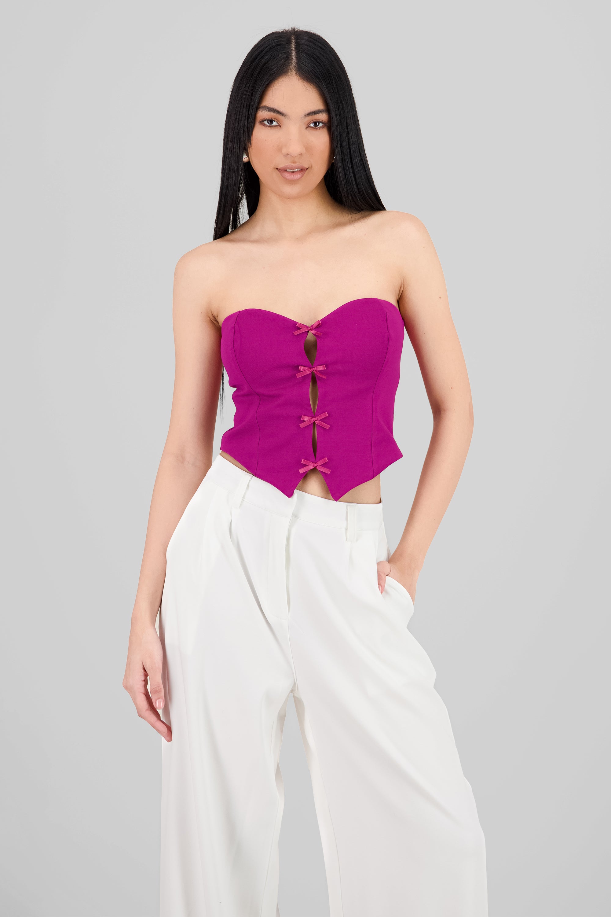 Top strapless detalle moños CIRUELA