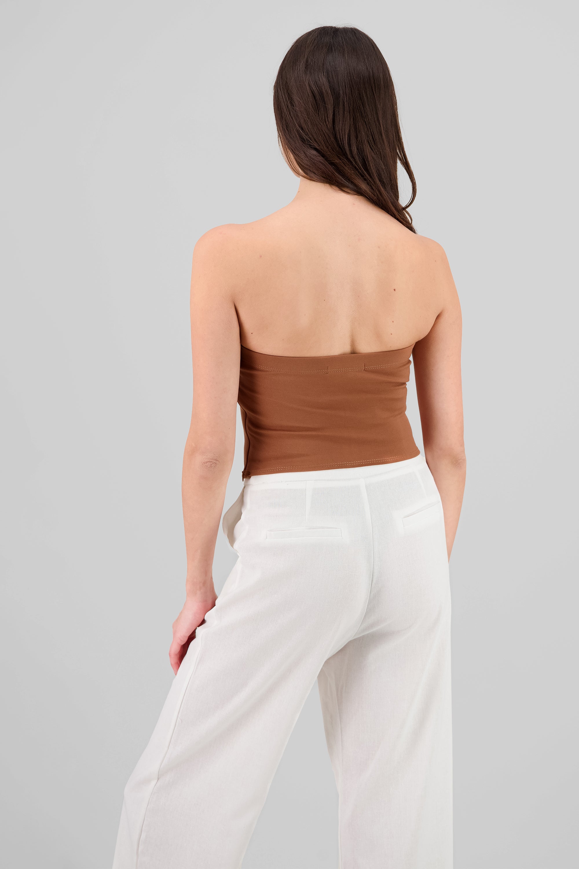 Top strapless detalle moños CAMELLO