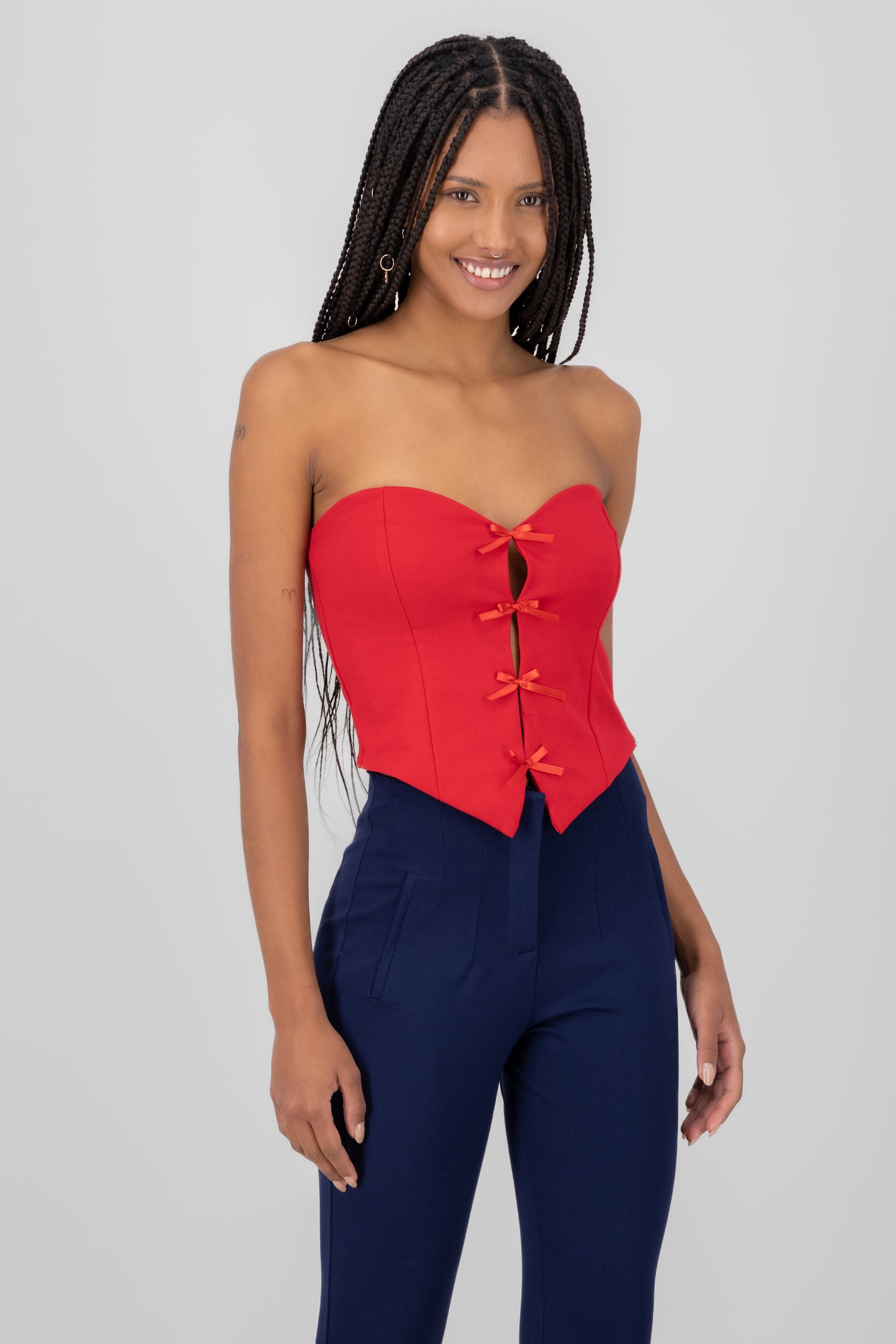 Top strapless detalle moños ROJO