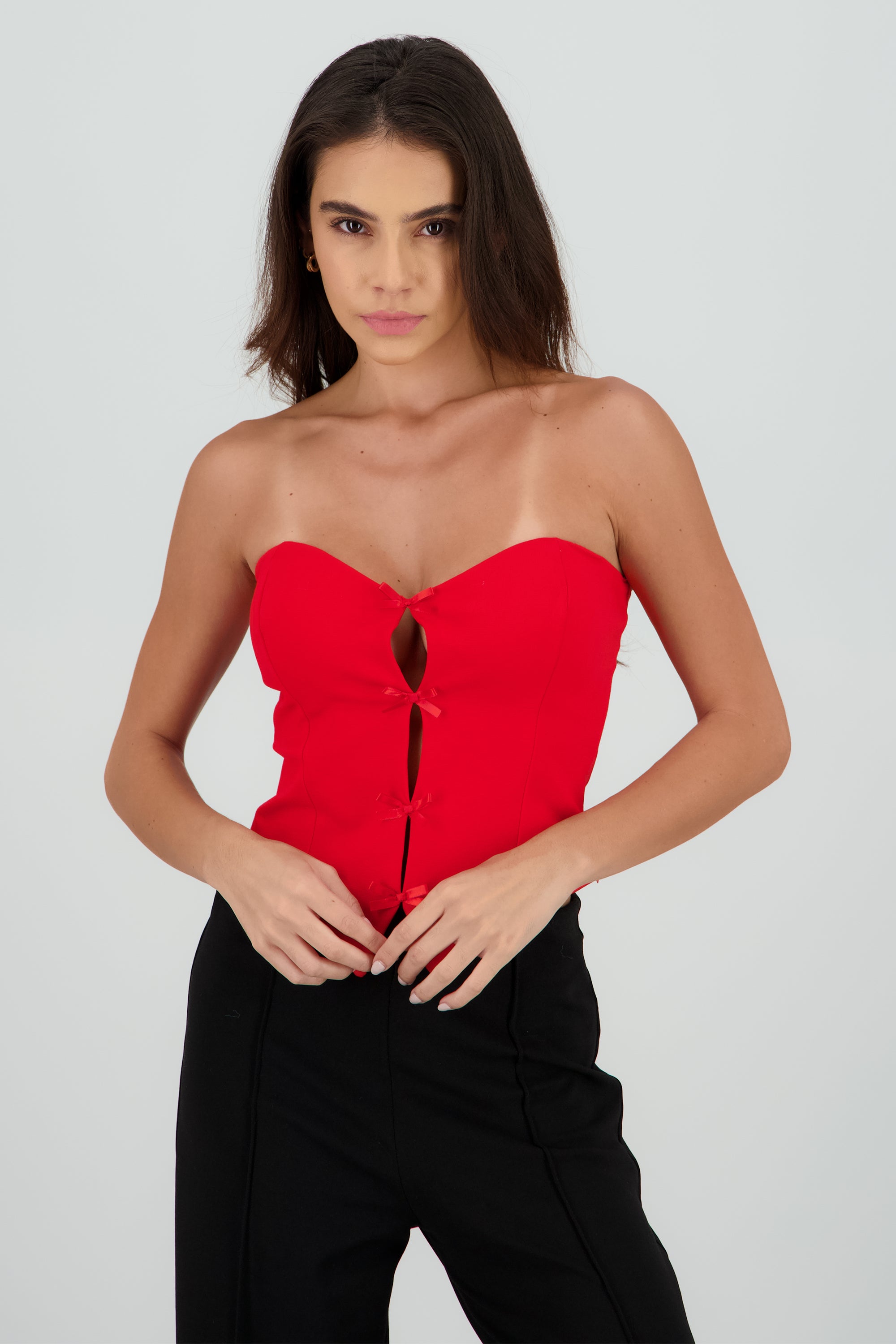 Top strapless detalle moños