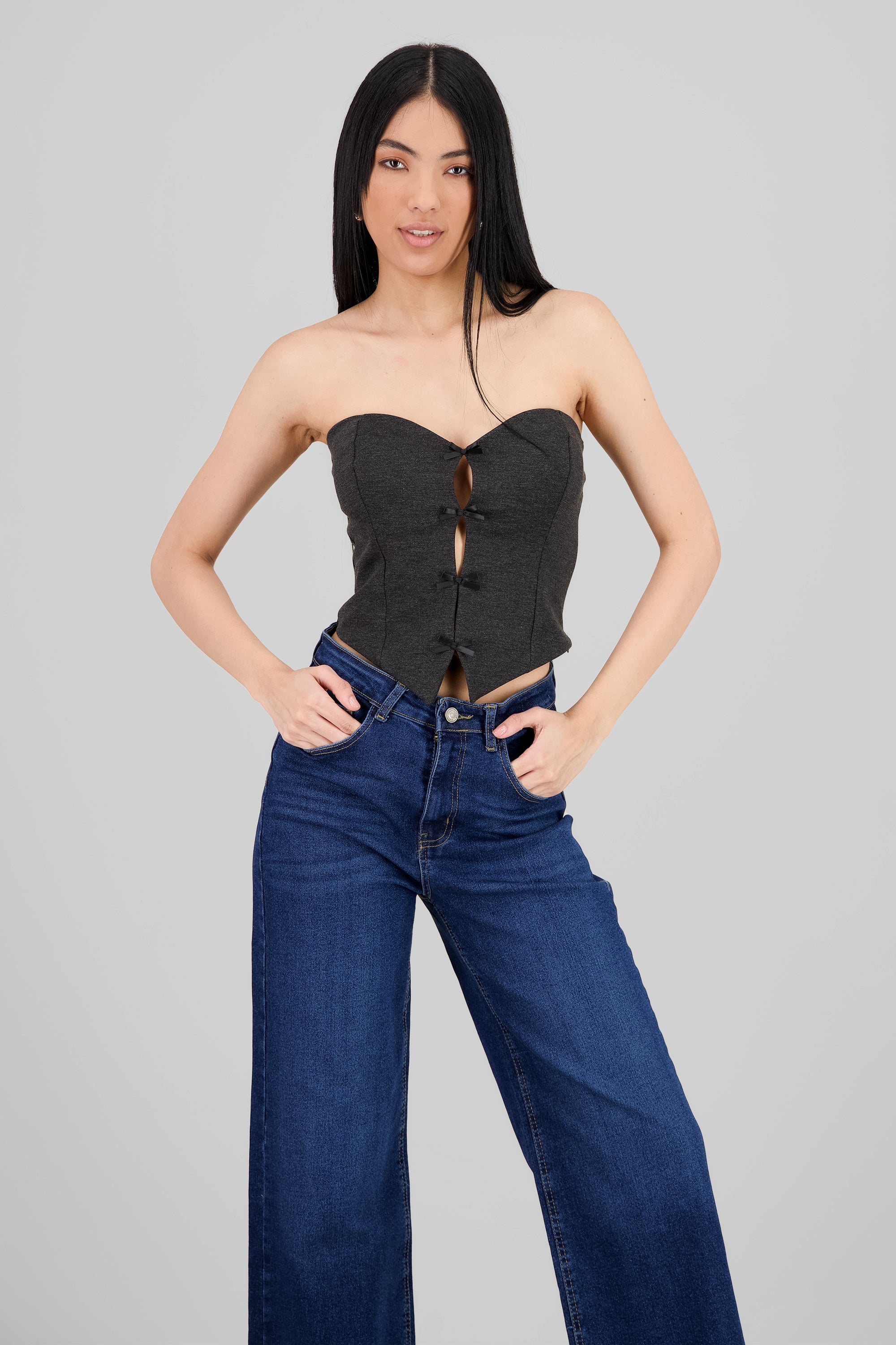 Top strapless detalle moños