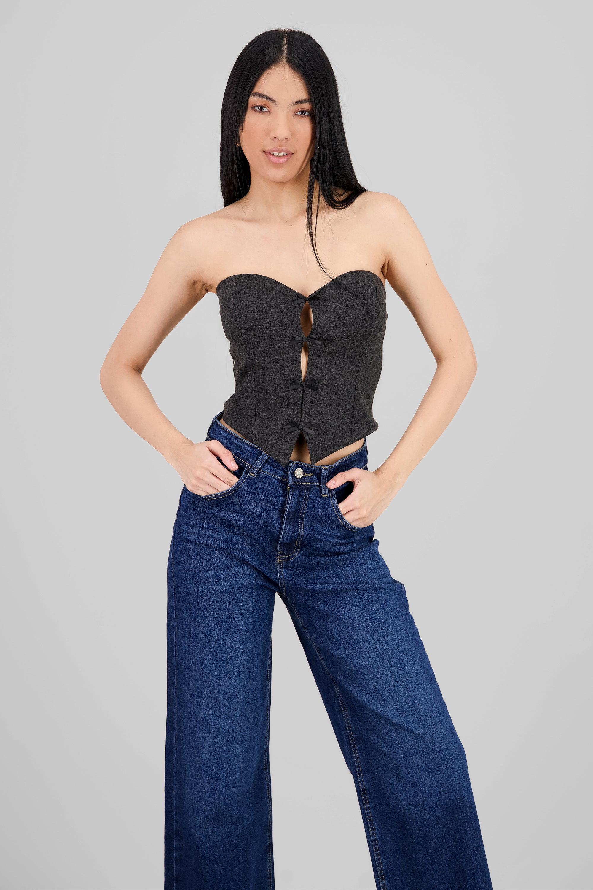 Top strapless detalle moños GRIS OBSCURO