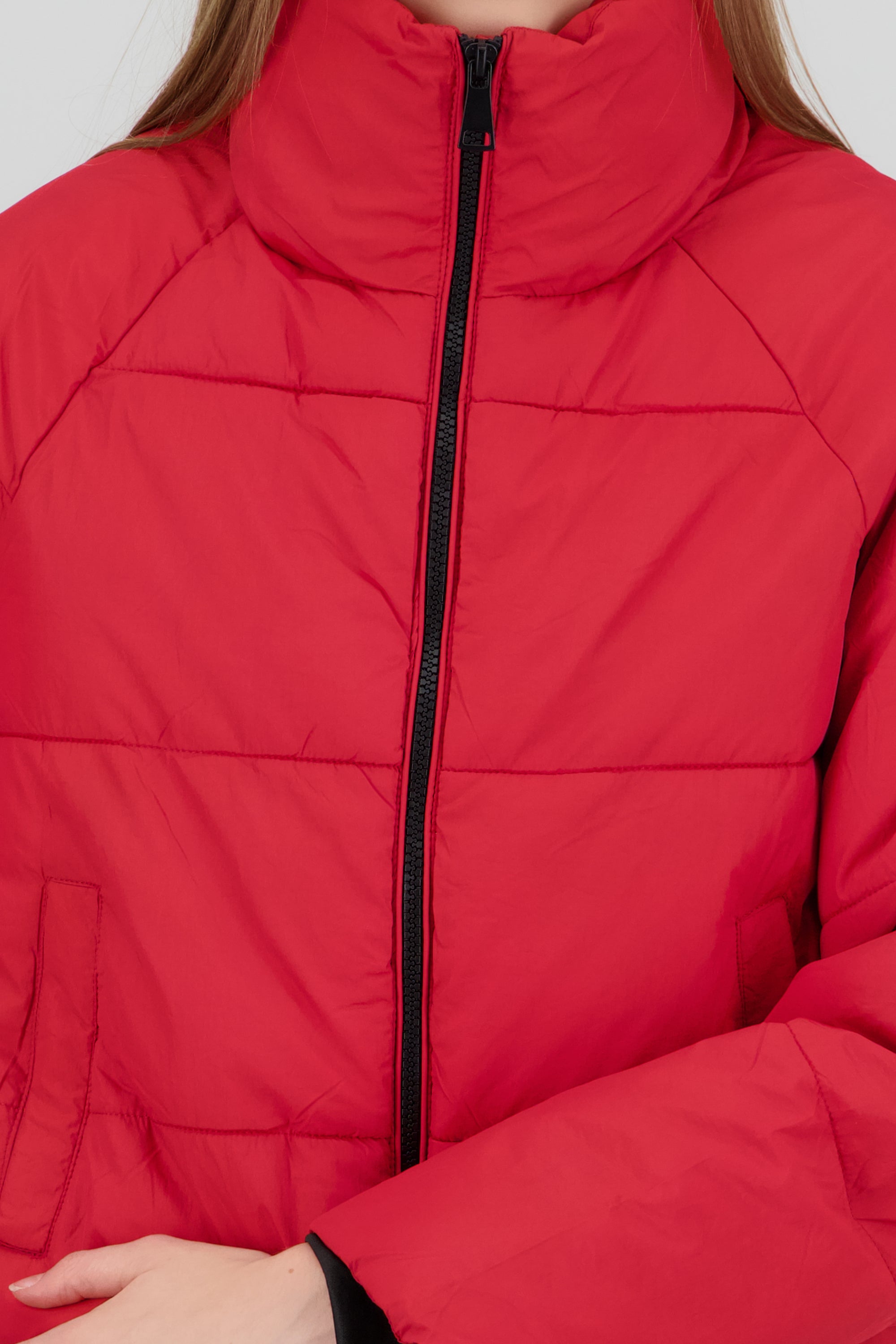 Chamarra capitonada corta ROJO