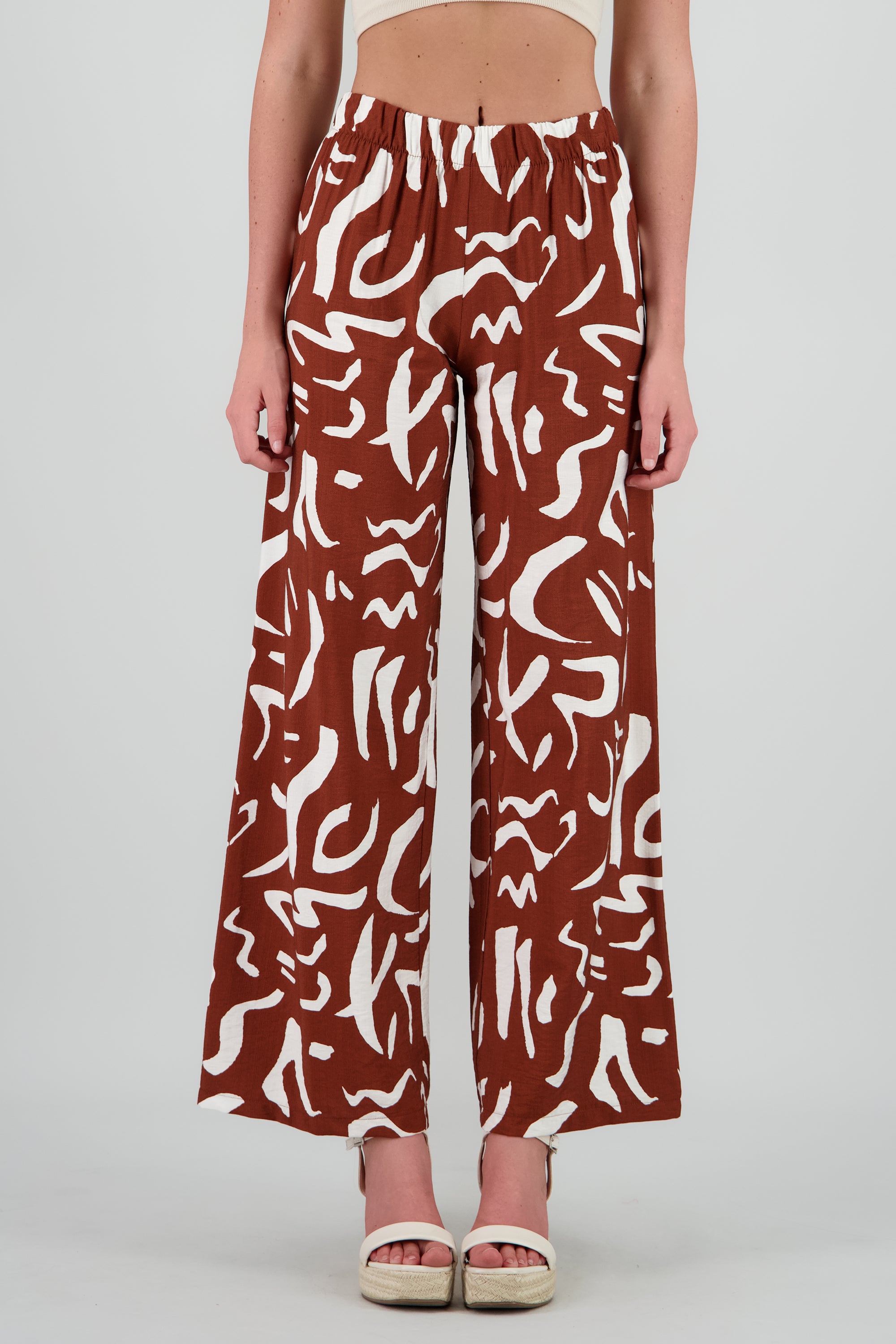 Pantalon fluido detalle estampado CAFE COMBO