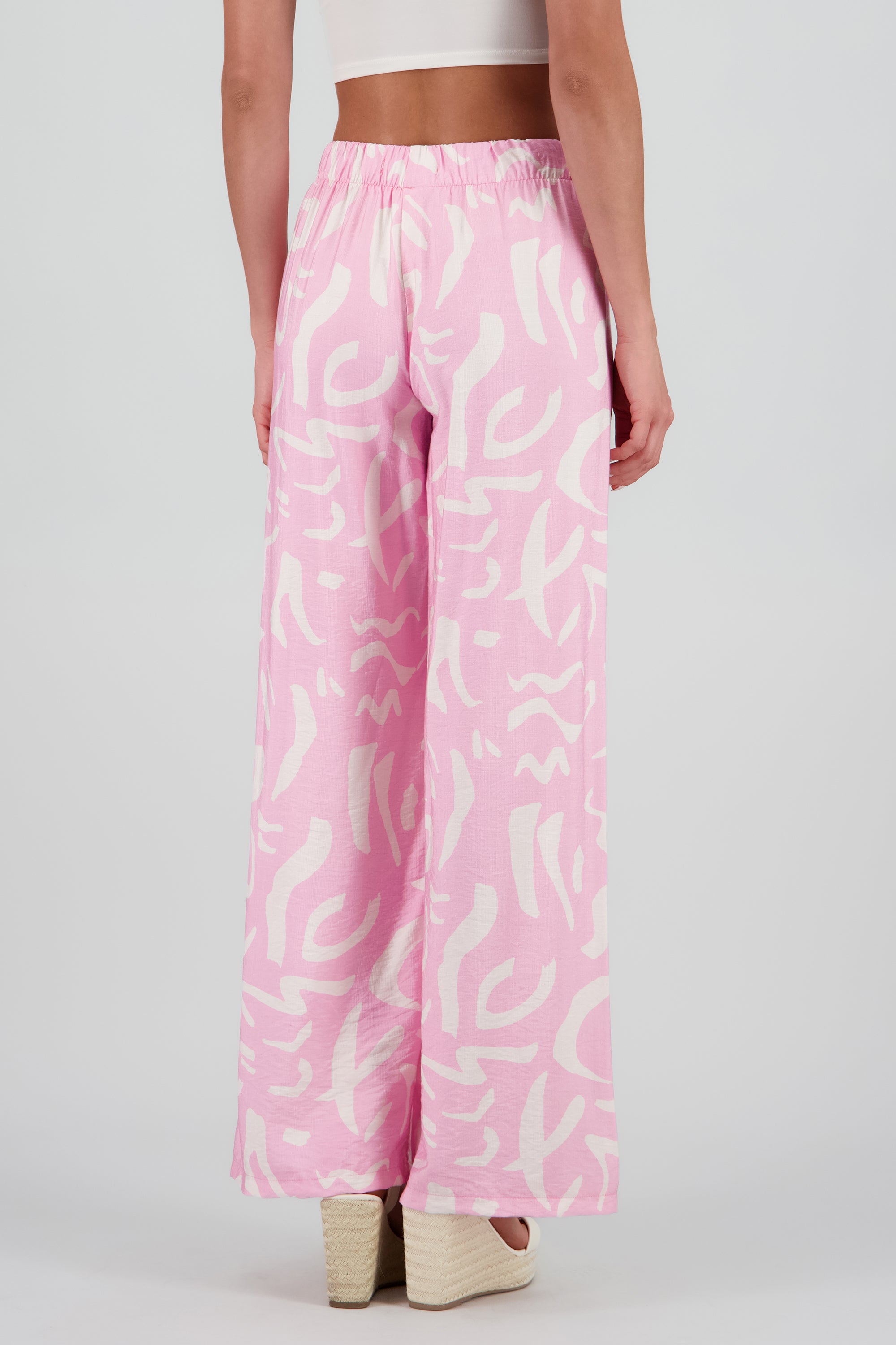PASTEL PINK
