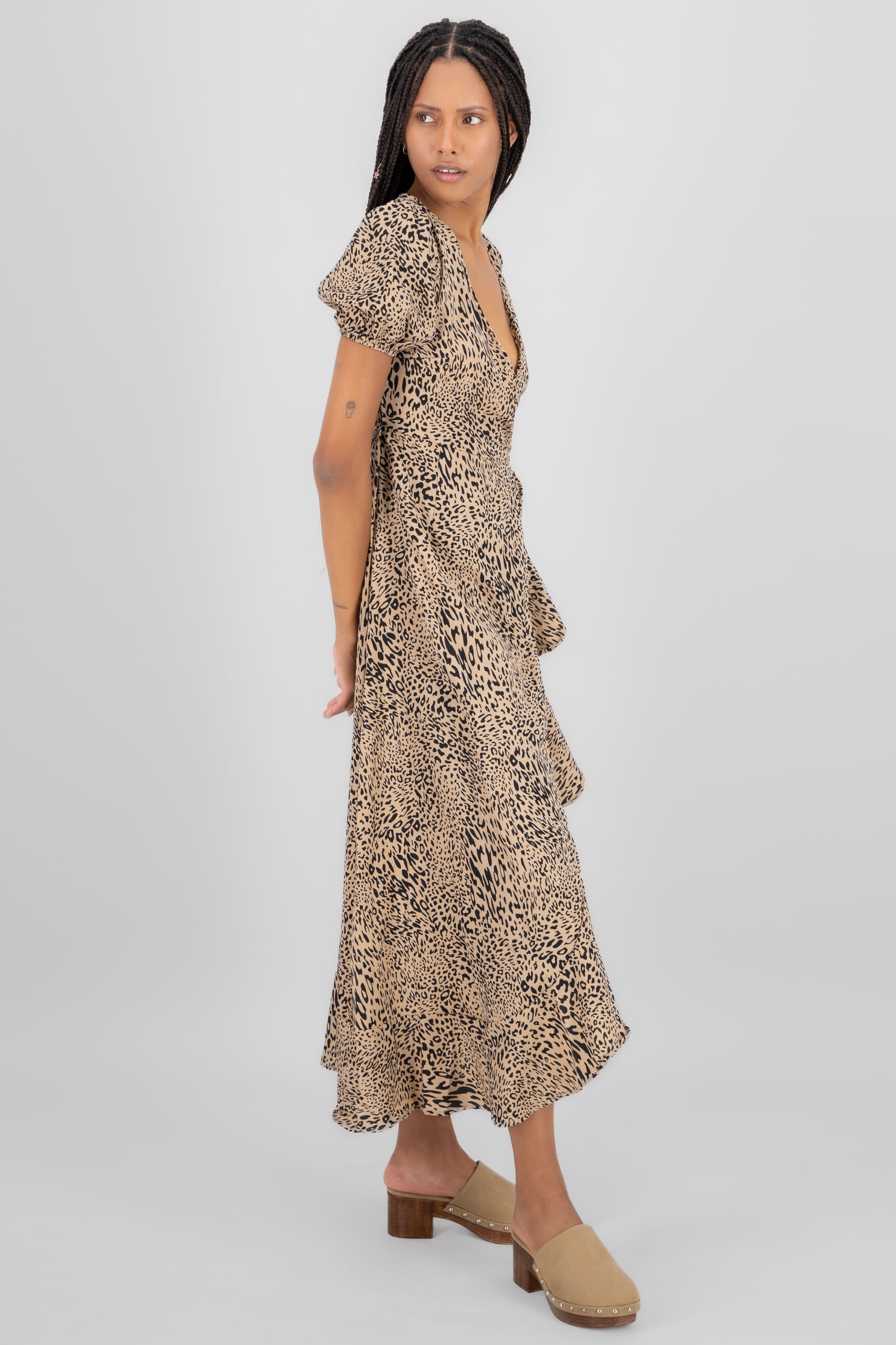 Maxi vestido animal print manga corta CAFE COMBO