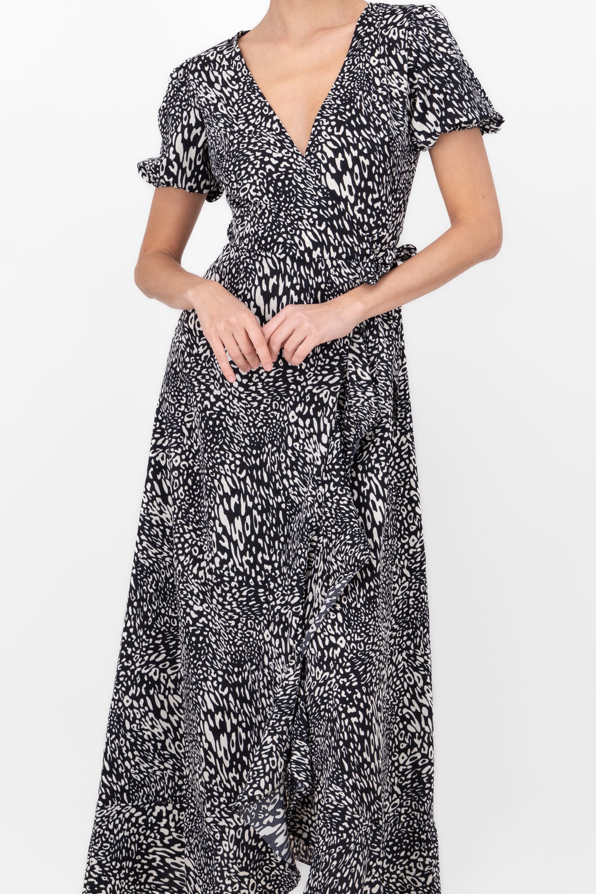 Maxi vestido animal print manga corta NEGRO COMBO