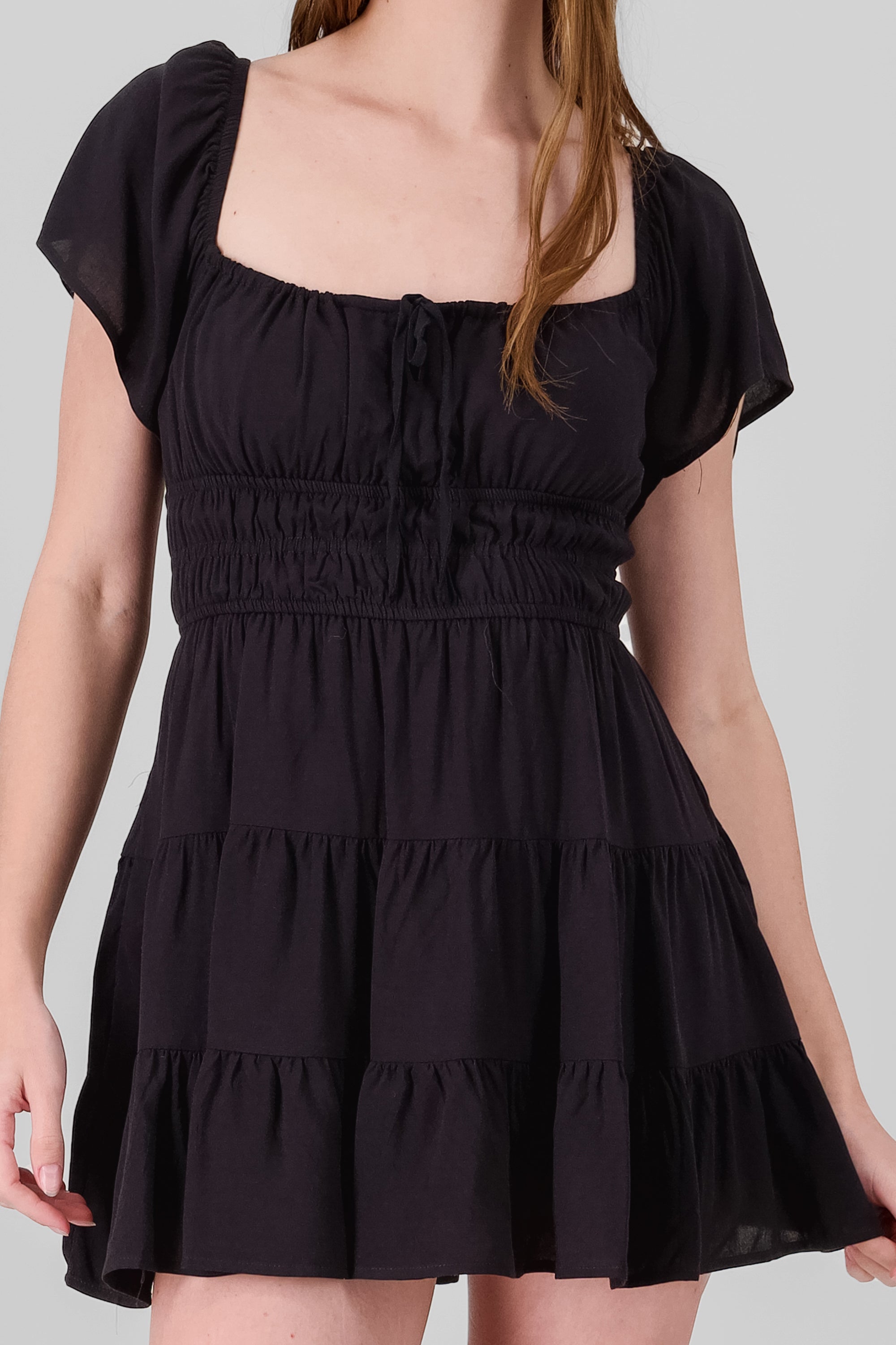 Vestido manga corta con detalle short interno NEGRO