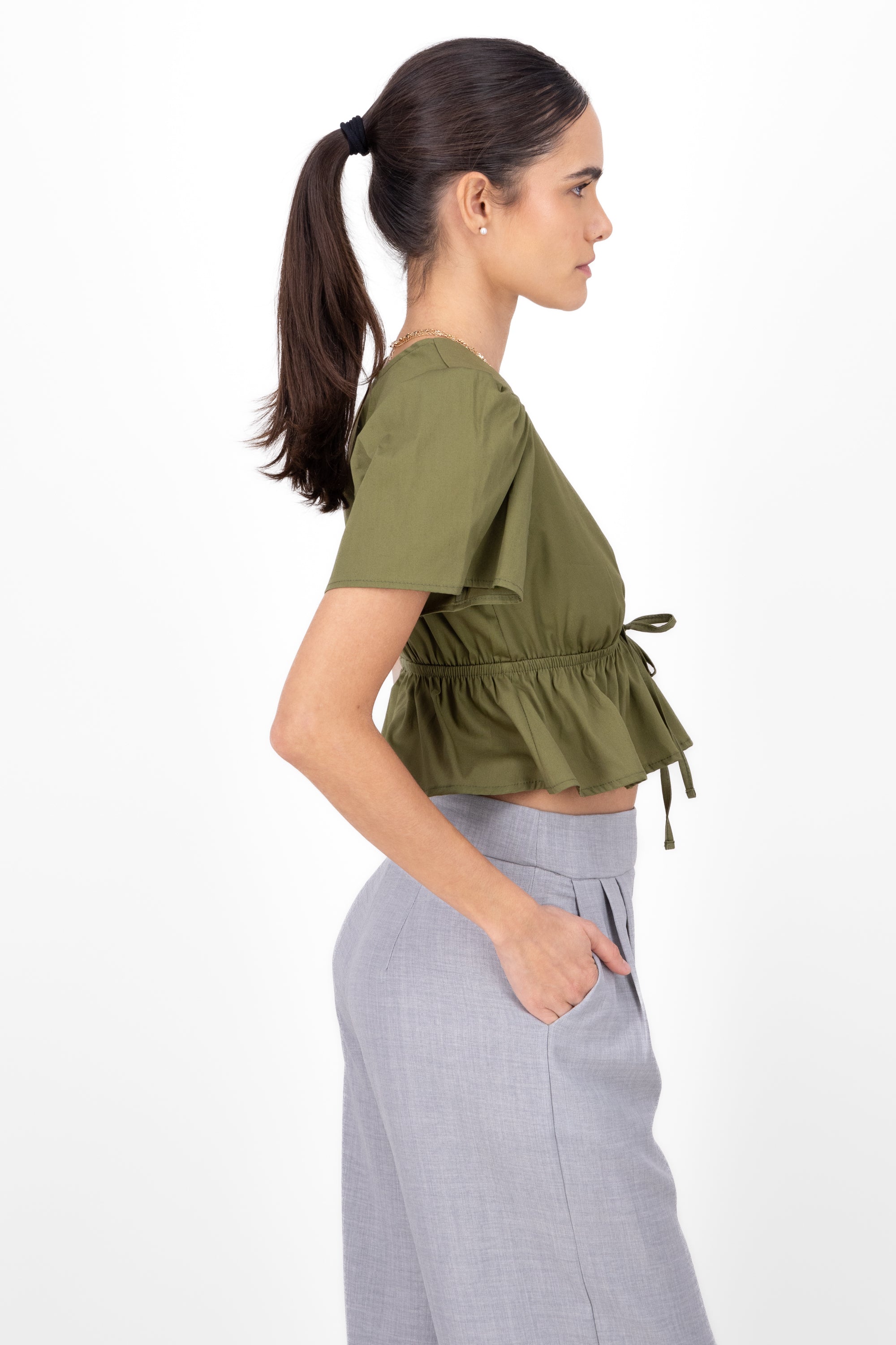 Blusa crop drapeado cintura OLIVO