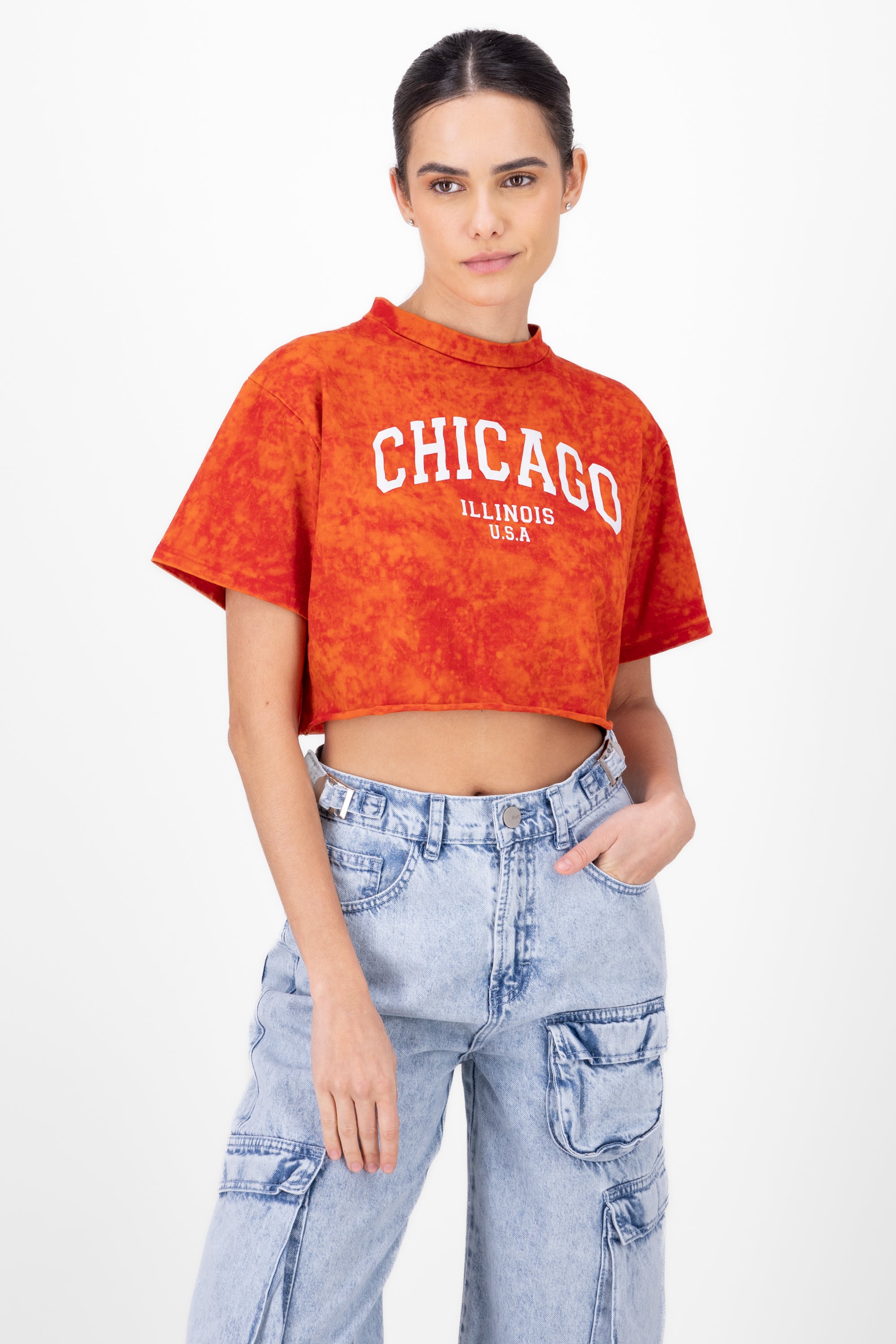 Playera crop acid wash chicago ROJO