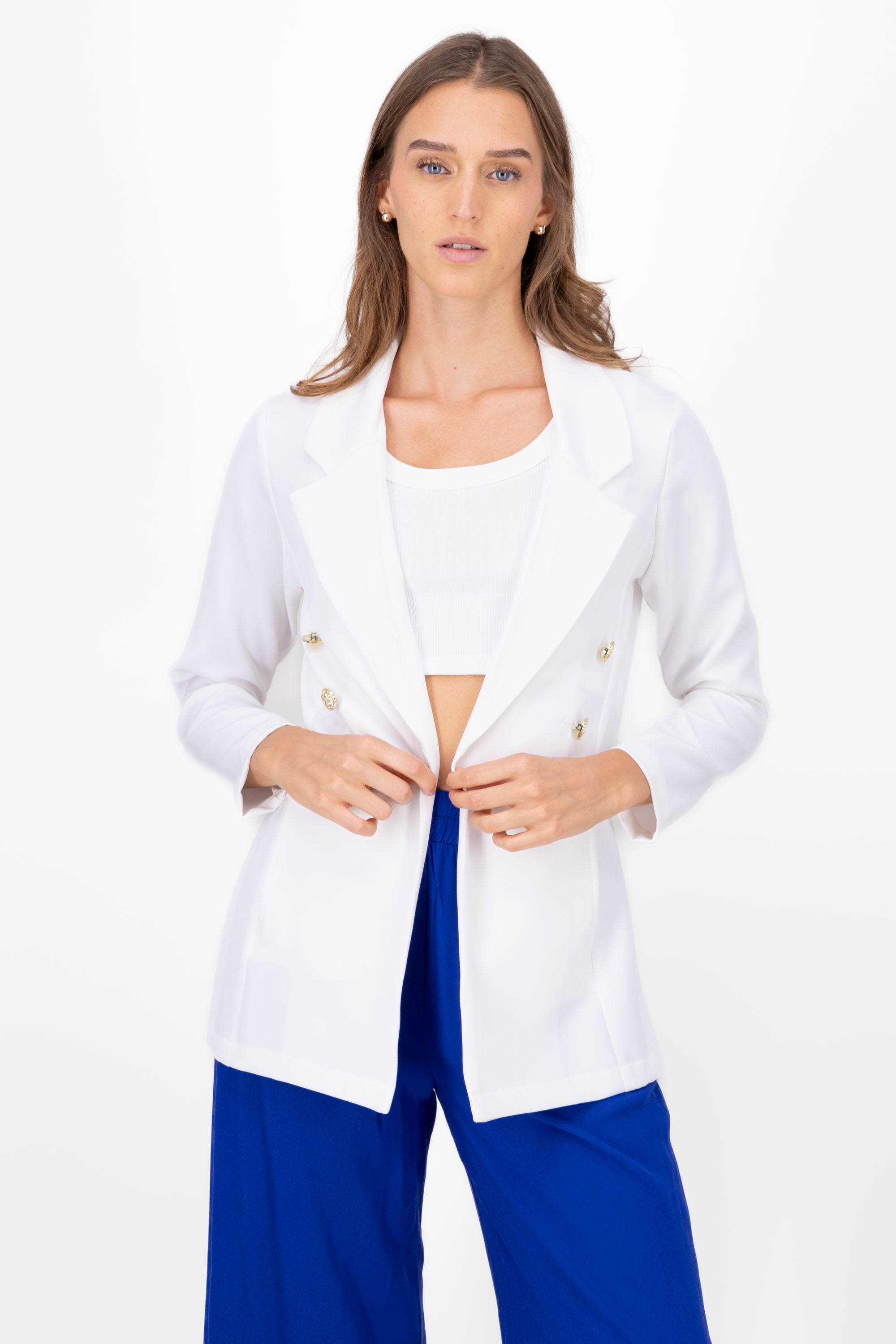 BLAZER LARGO DETALLE BOTONES BLANCO