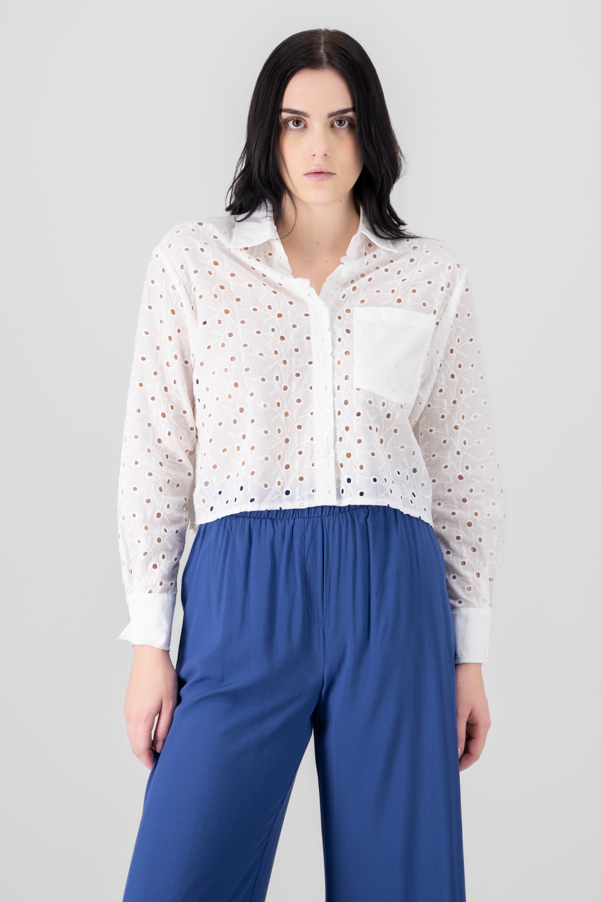 Camisa crop eyeled BLANCO