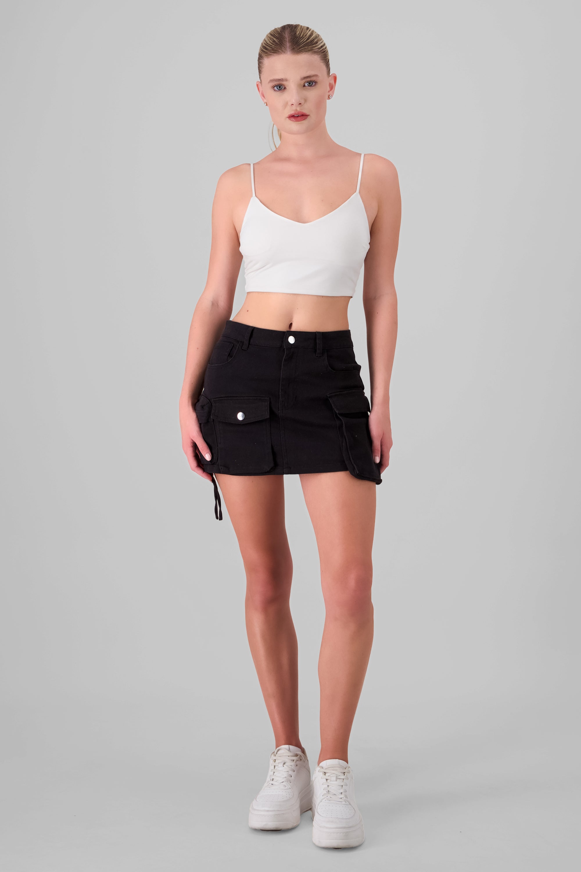 Falda mini cargo NEGRO