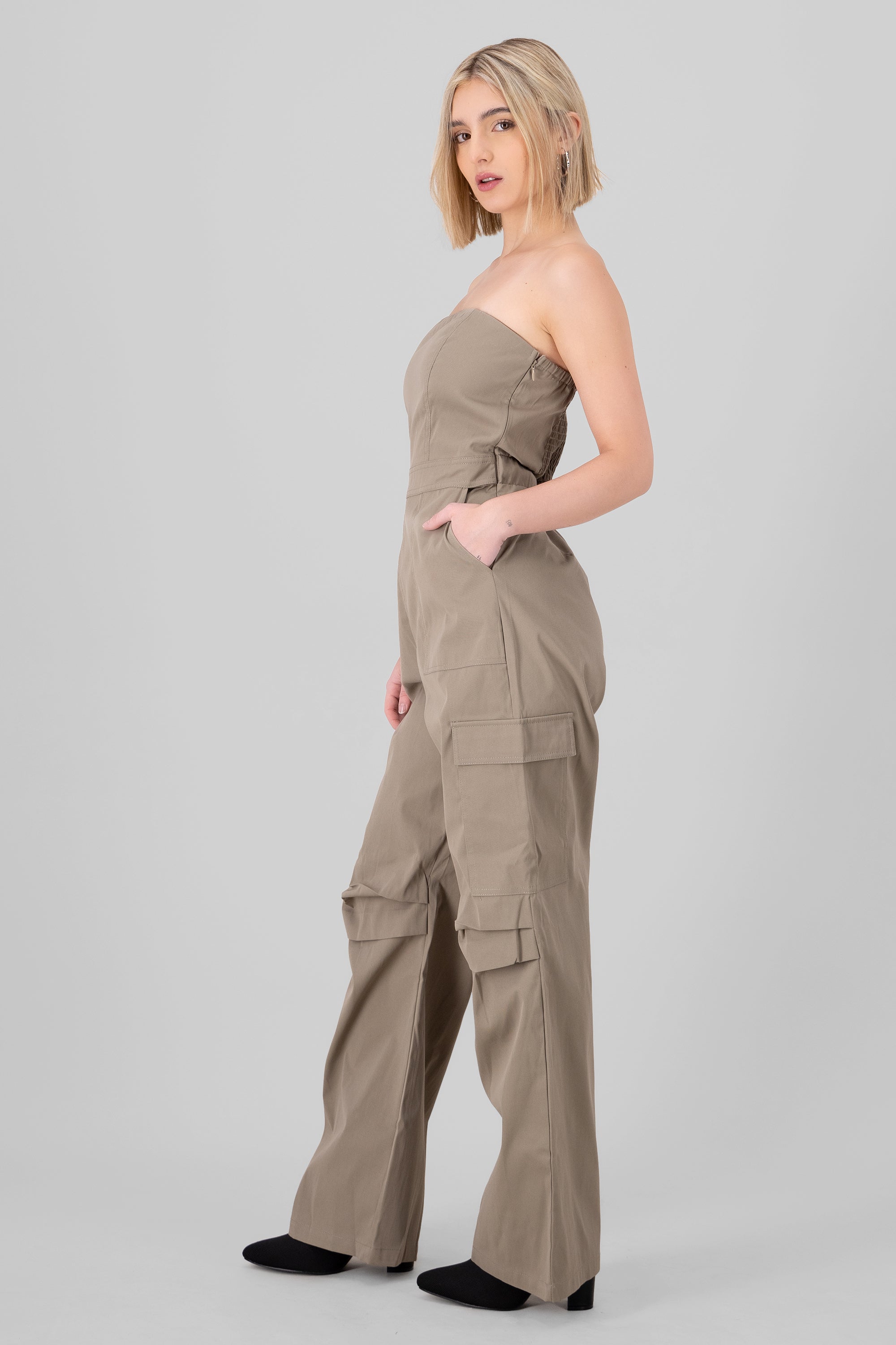 JUMPSUIT STRAPLESS CARGO GREIGE