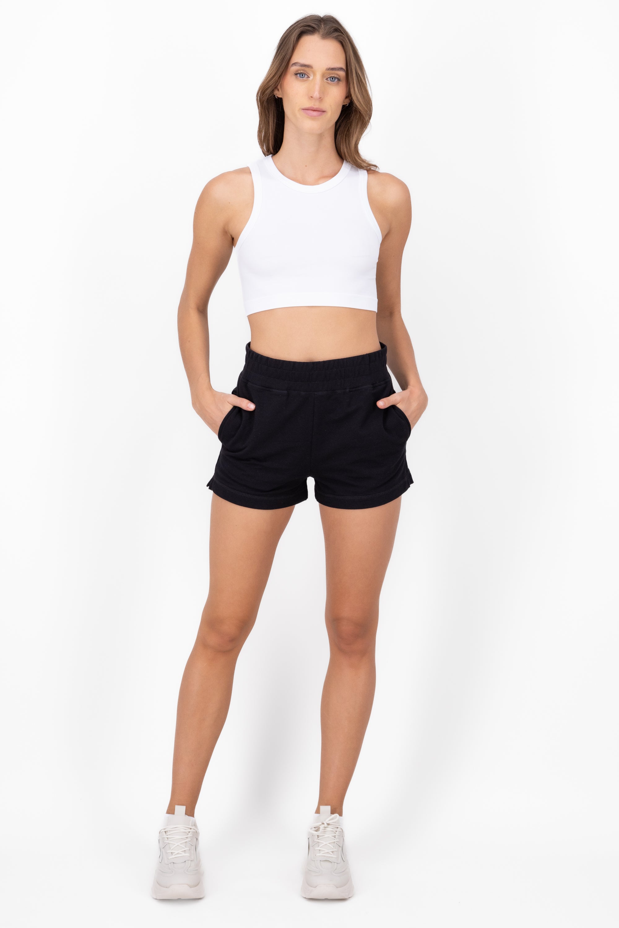 Shorts con pretina lisos NEGRO