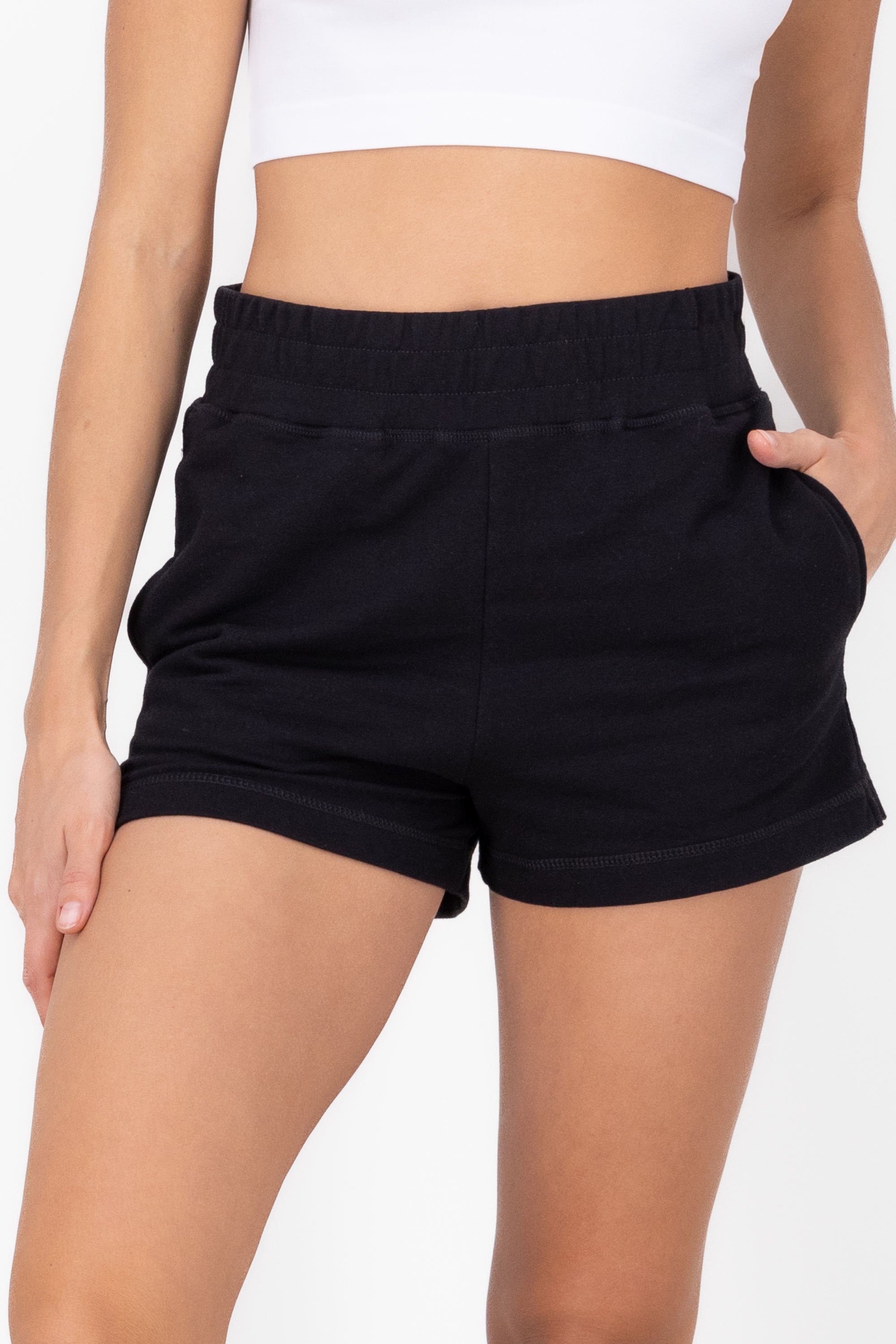 Shorts con pretina lisos NEGRO