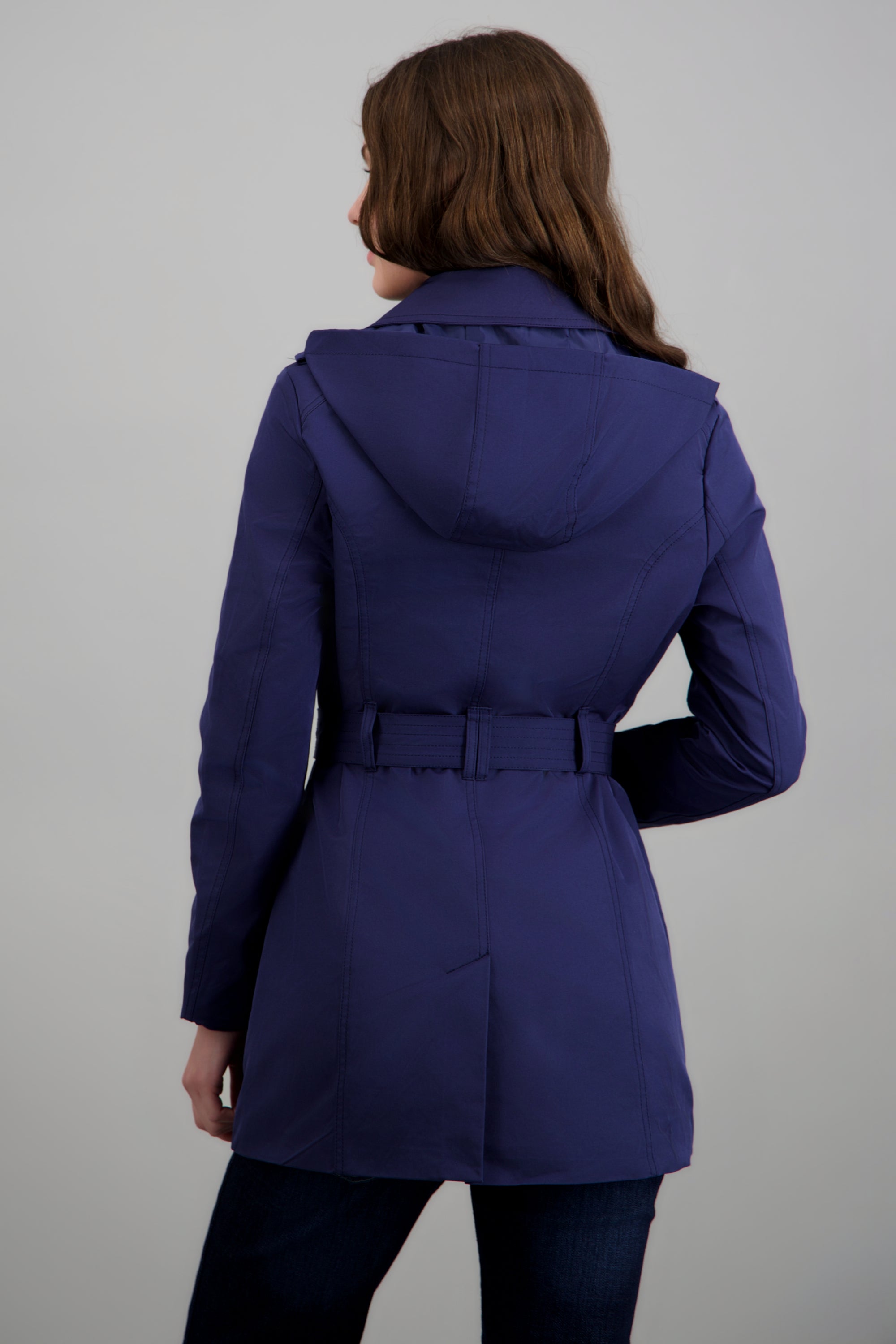 Gabardina botonoes monocromaticos MARINO