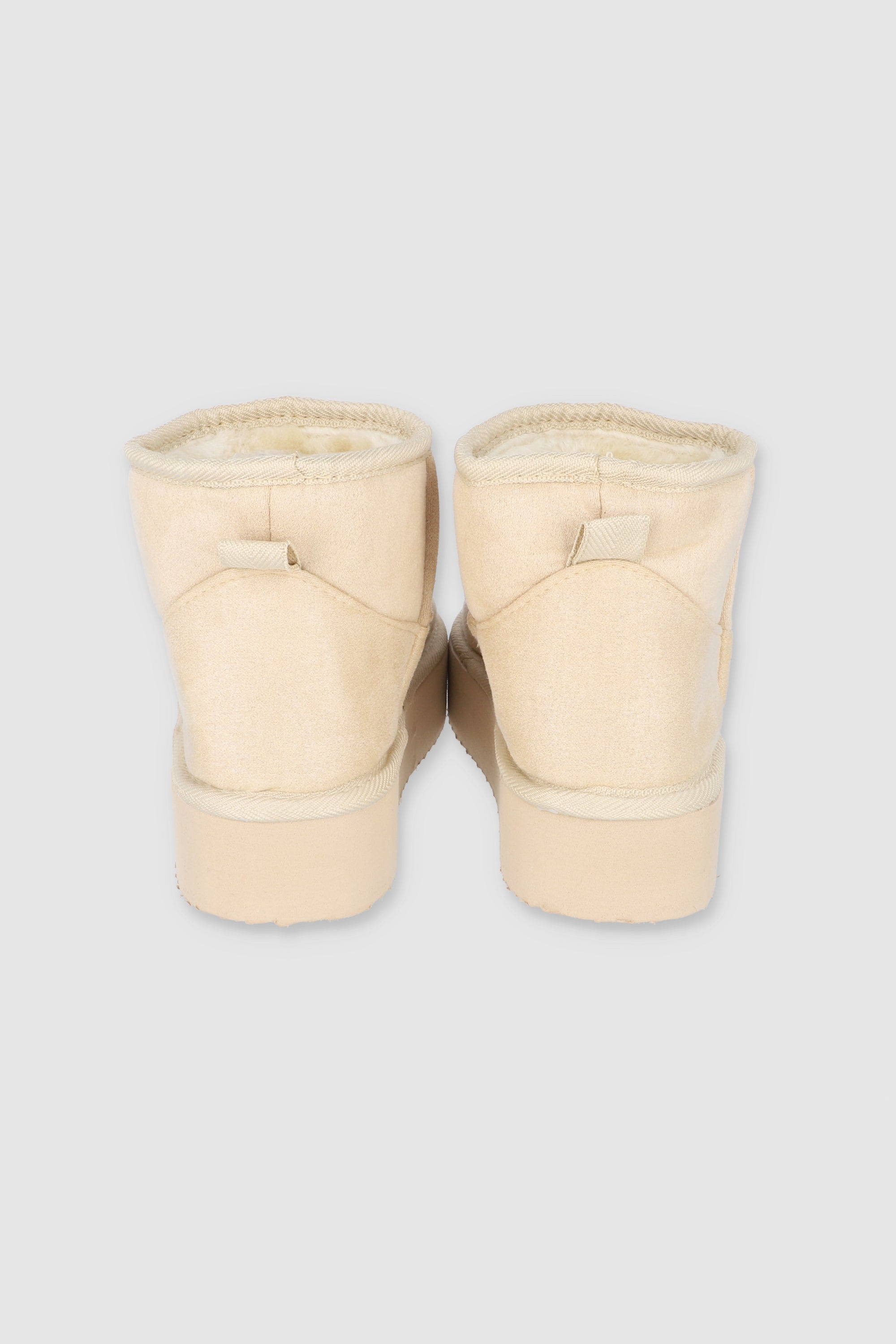 BOTA PELUCHE PLATAFORMA BEIGE