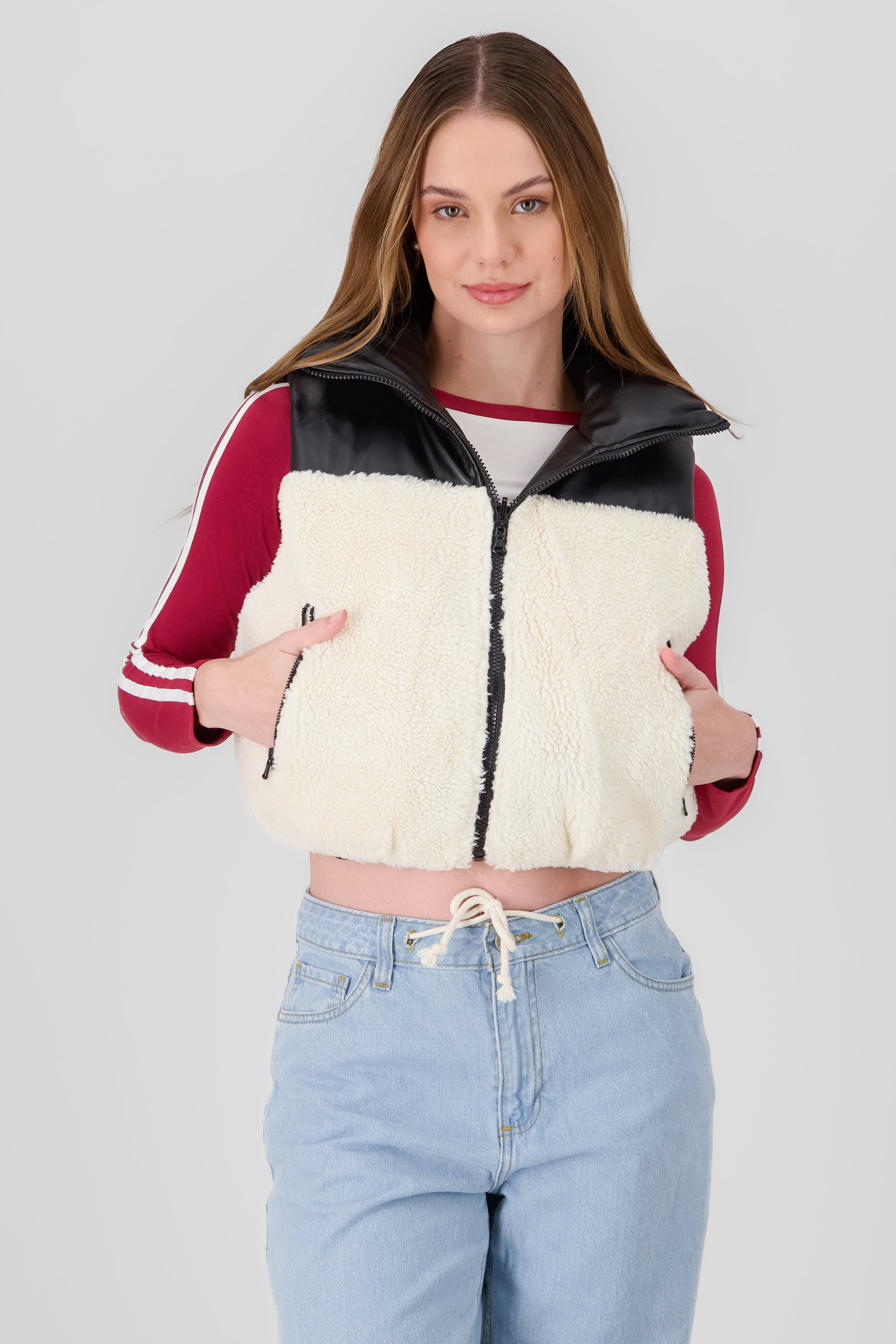 Chaleco reversible PU sherpa NEGRO BLANCO