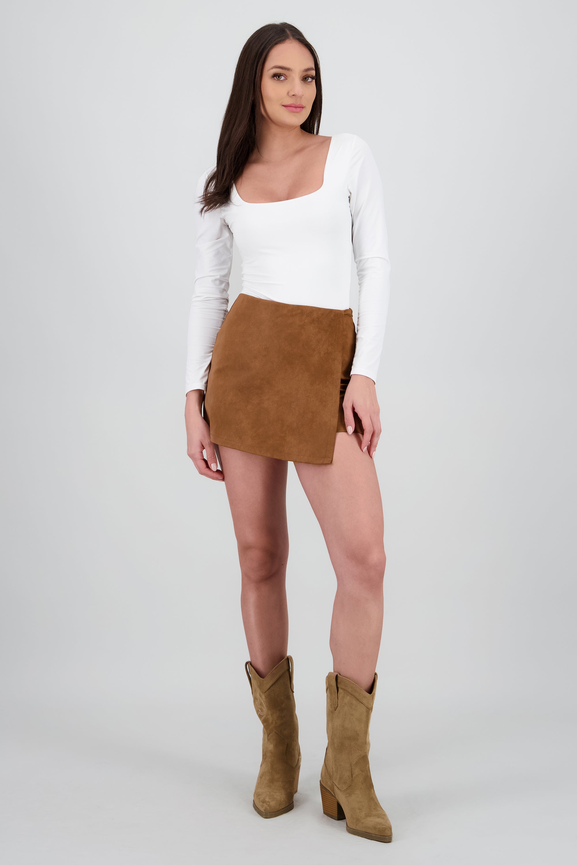 Botín vaquero midi bordados BEIGE