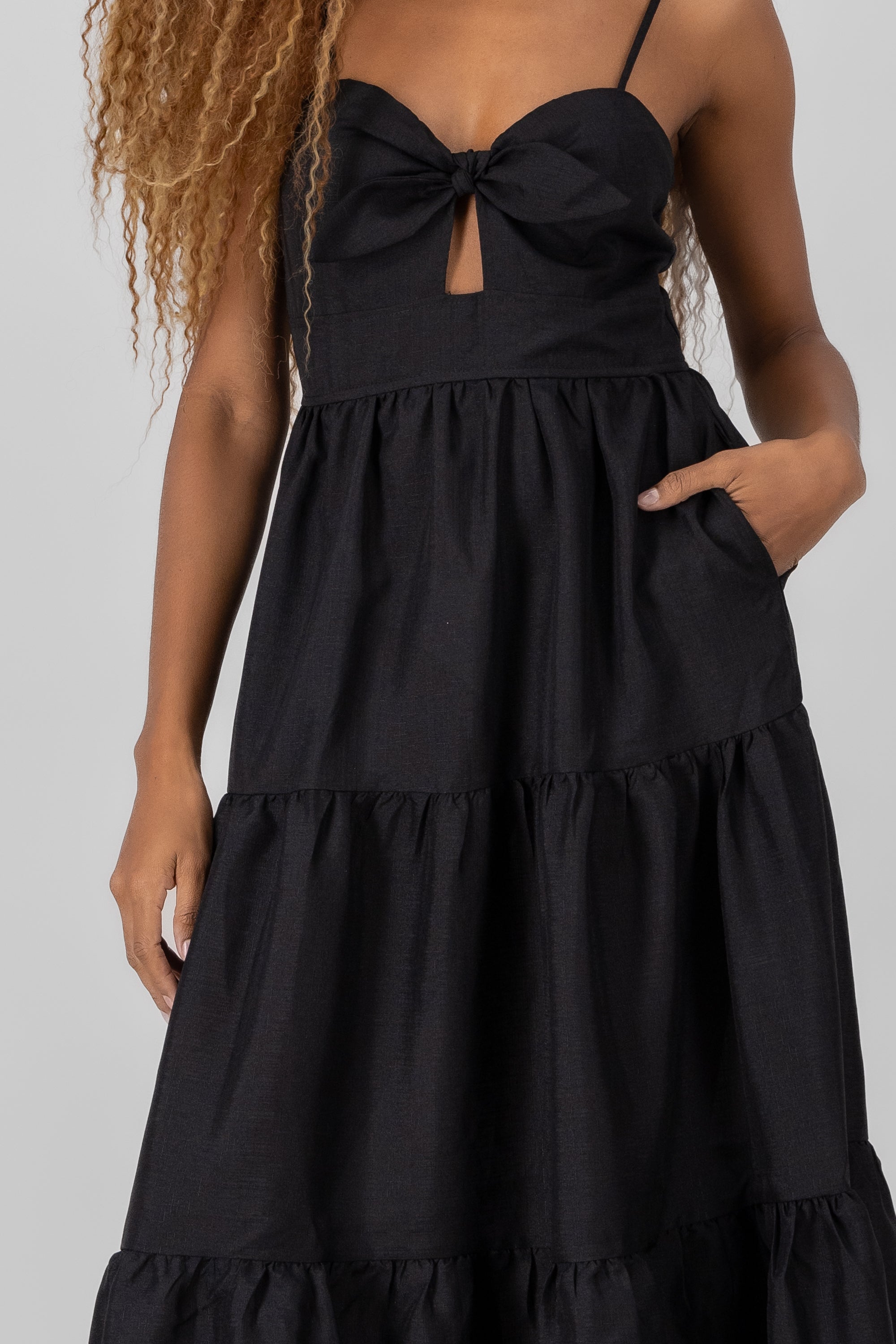 Vestido maxi liso NEGRO